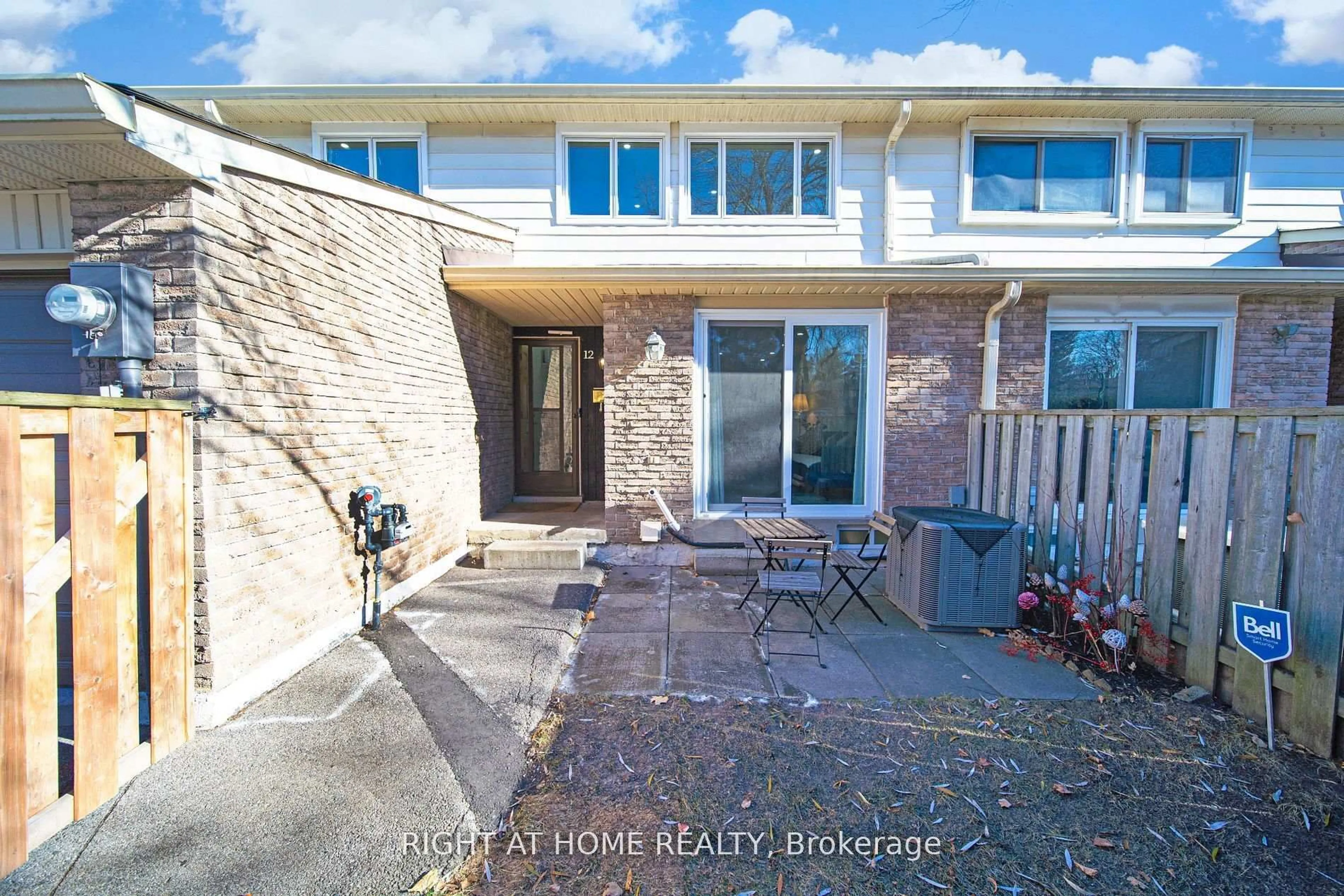 A pic from outside/outdoor area/front of a property/back of a property/a pic from drone, water/lake/river/ocean view for 12 Lace Fernway Way, Toronto Ontario M2J 4L9