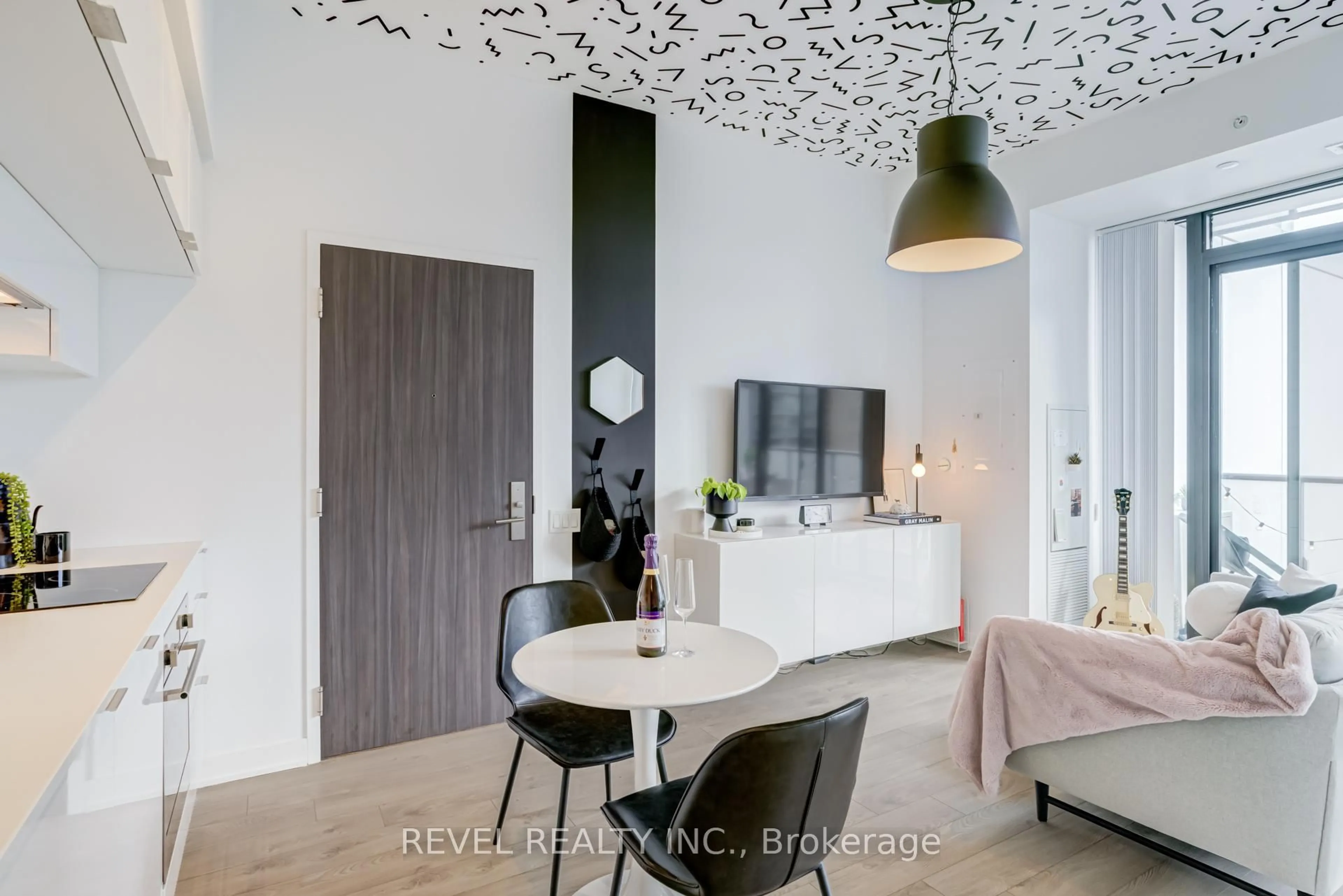 Unknown for 185 Roehampton Ave #609, Toronto Ontario M4P 0C6