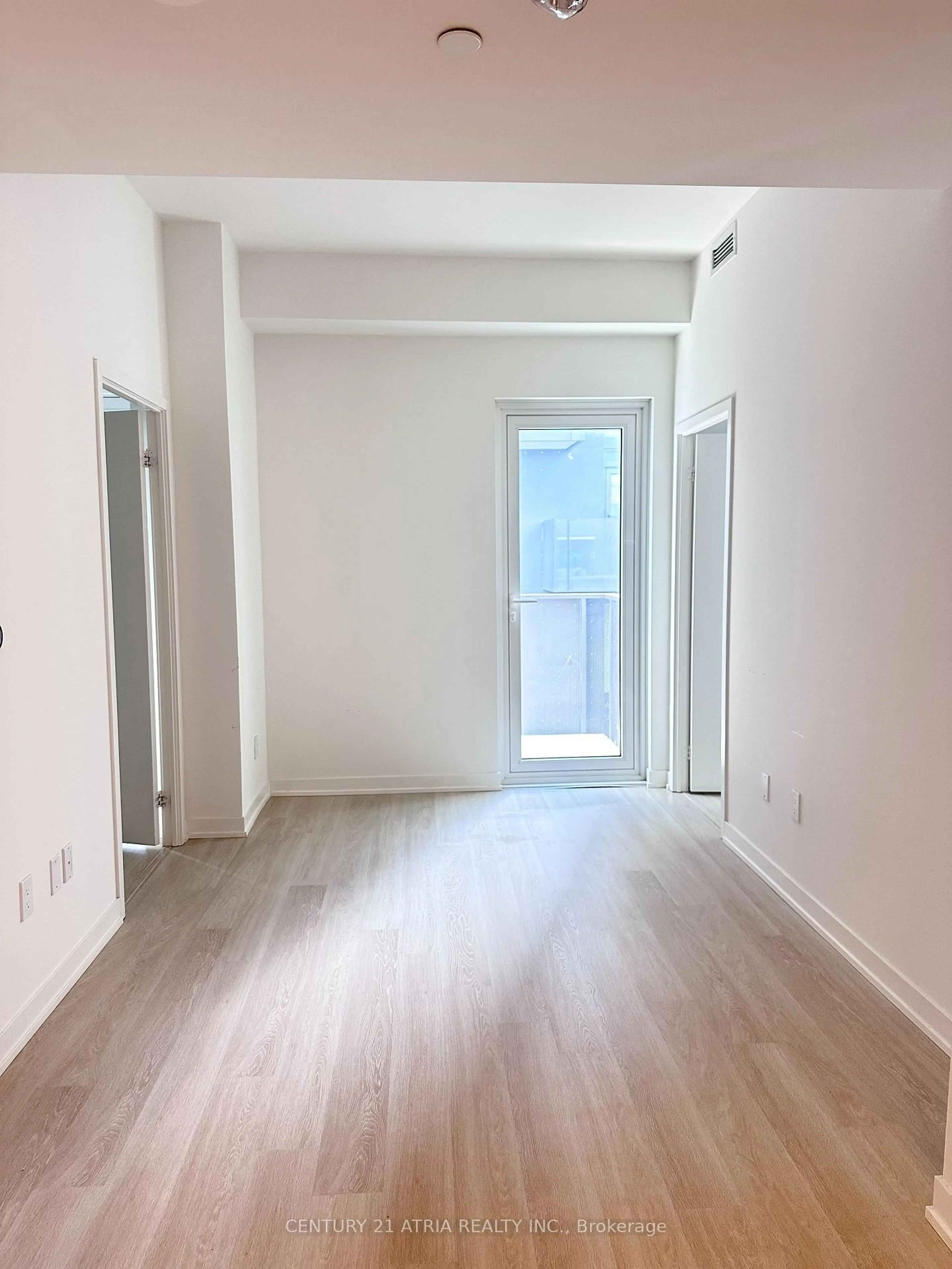 A pic of a room for 500 Wilson Ave #519, Toronto Ontario L5A 1W4