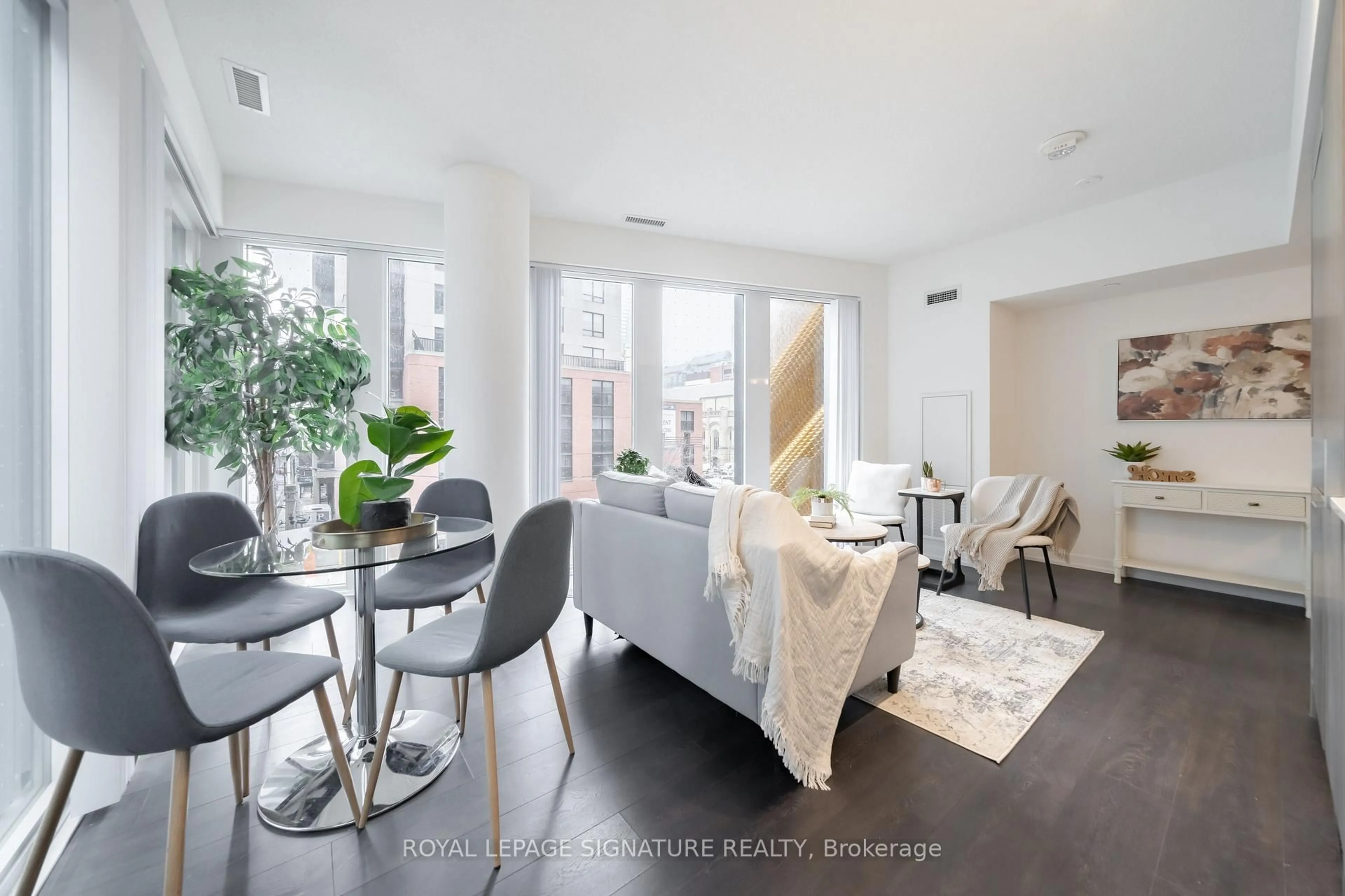 Unknown for 60 Shuter St #203, Toronto Ontario M5B 1A8