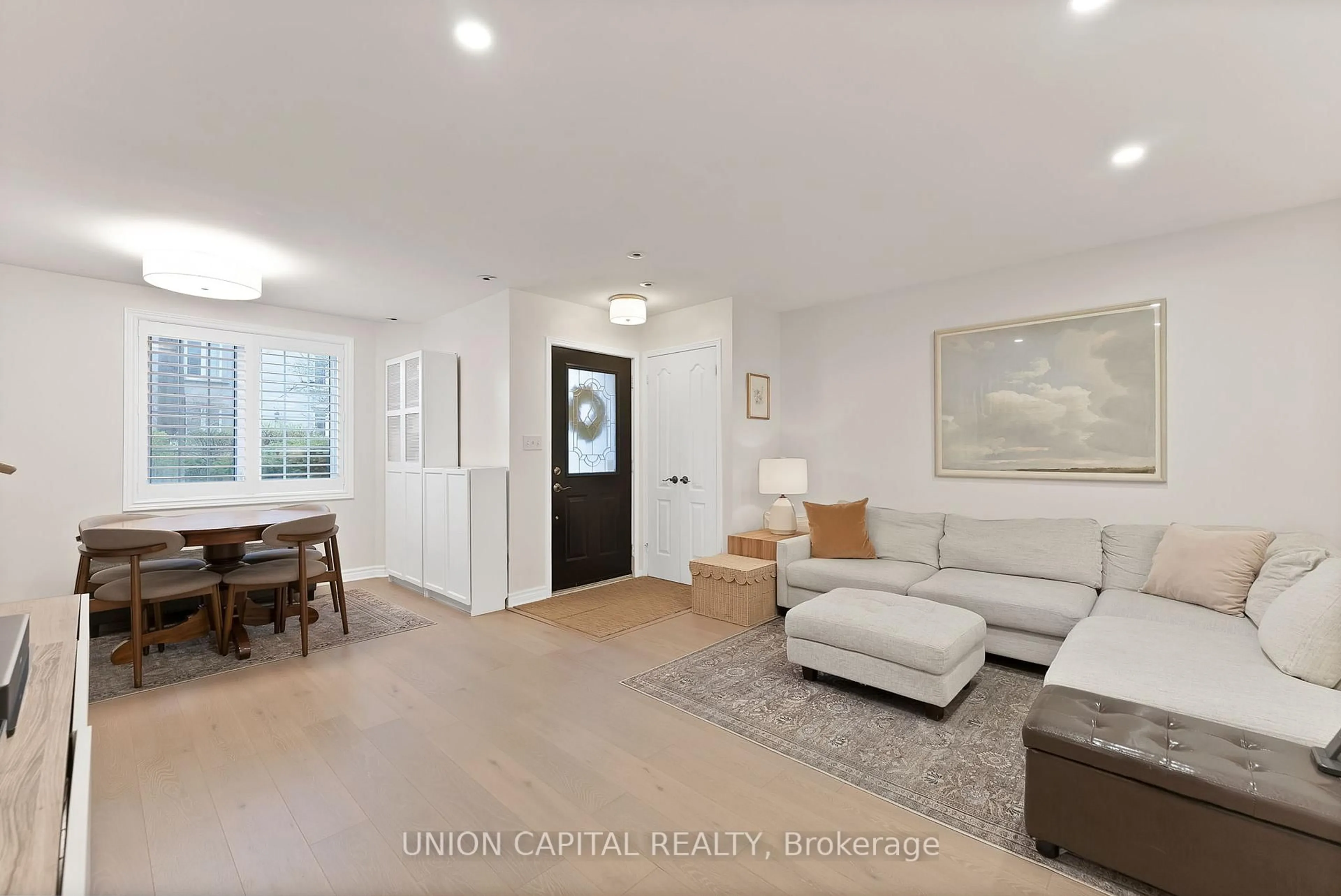 Living room with furniture, unknown for 108 Finch Ave #A3, Toronto Ontario M2N 6W6