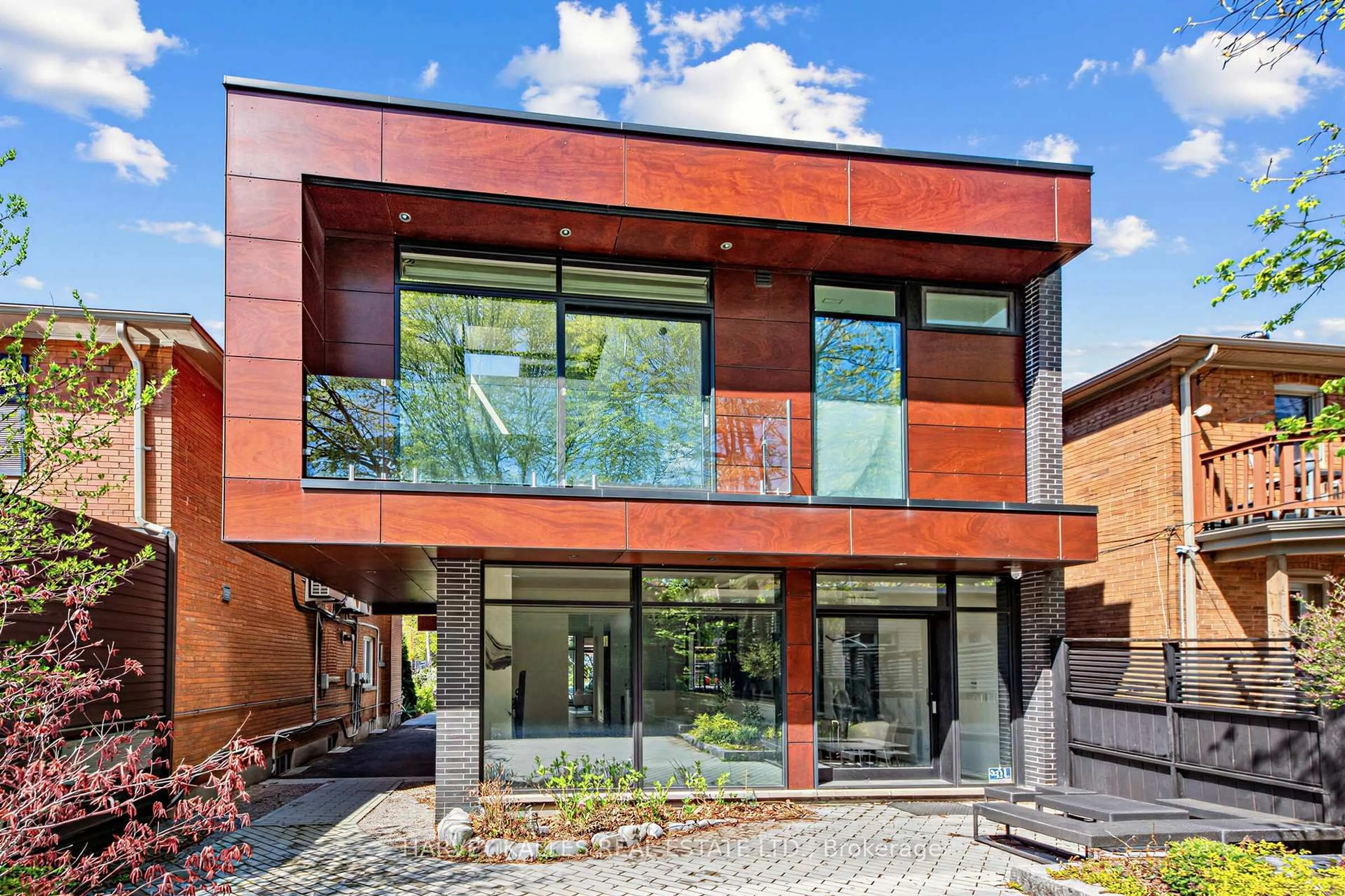 Home with brick exterior material, building for 5 Braemar Ave, Toronto Ontario M5P 2L1