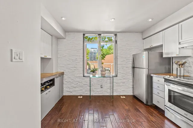 12 Sudbury St #2608, Toronto 5