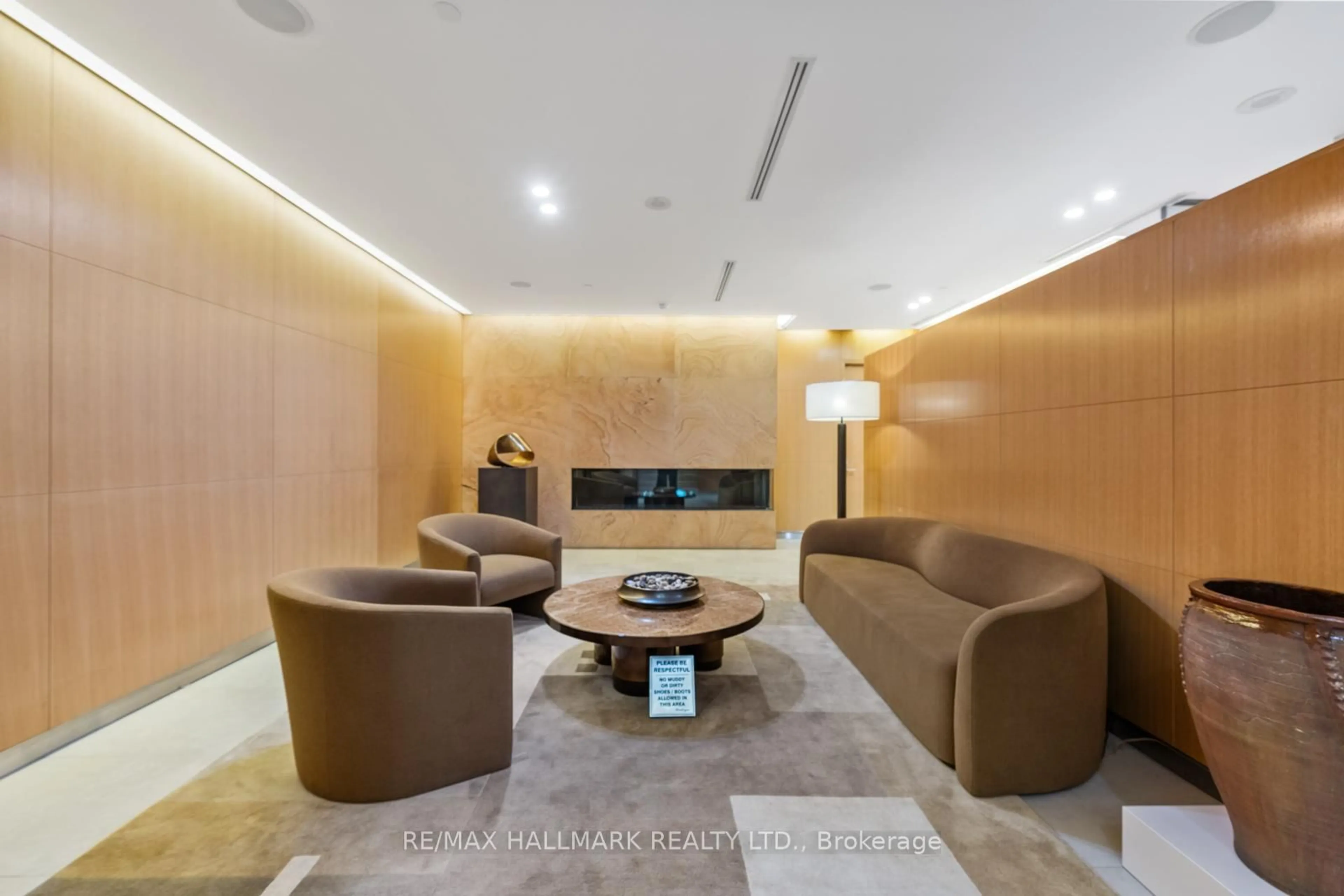 Lobby for 25 Broadway Ave #1410, Toronto Ontario M4P 1T7