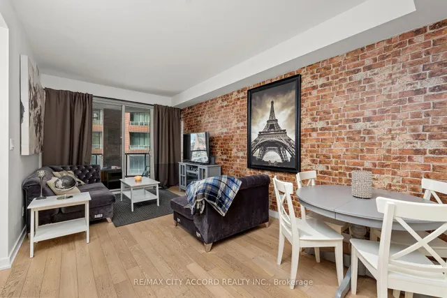 20 Bruyeres Mews #311, Toronto 3