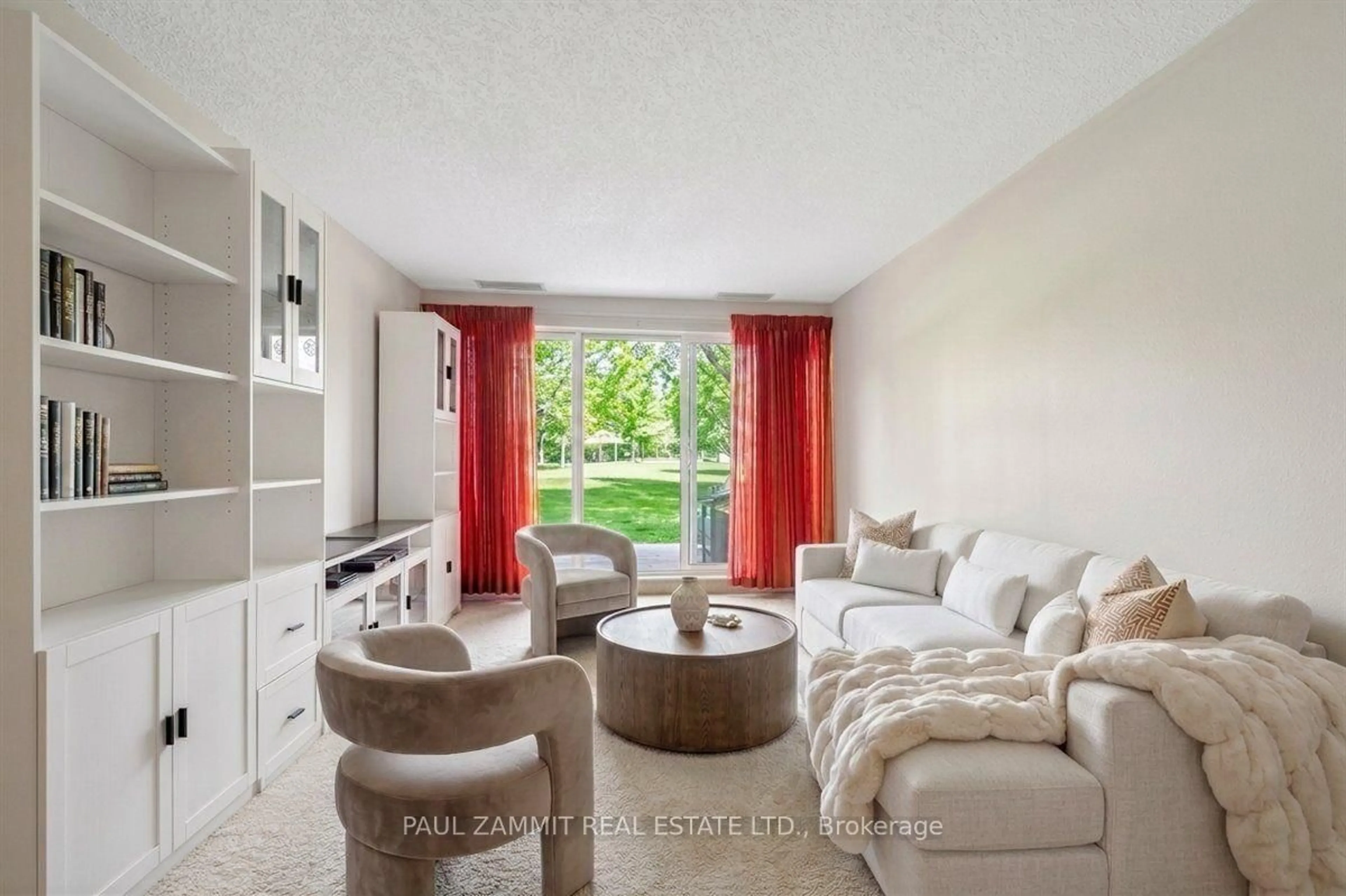 Living room with furniture, unknown for 4001 Don Mills Rd #132, Toronto Ontario M2H 3J8