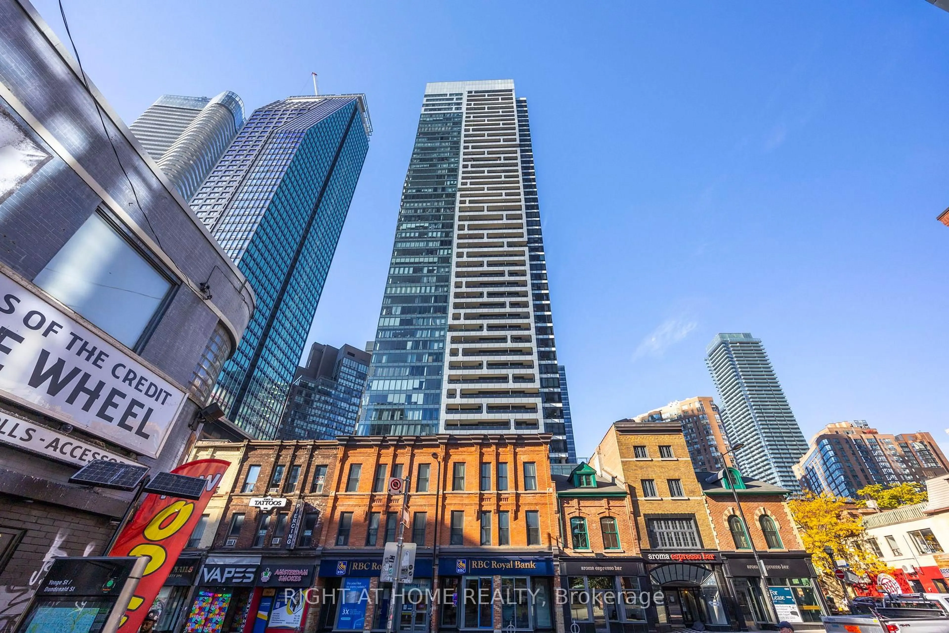 Unknown for 5 St. Joseph St #3403, Toronto Ontario M4Y 1J6