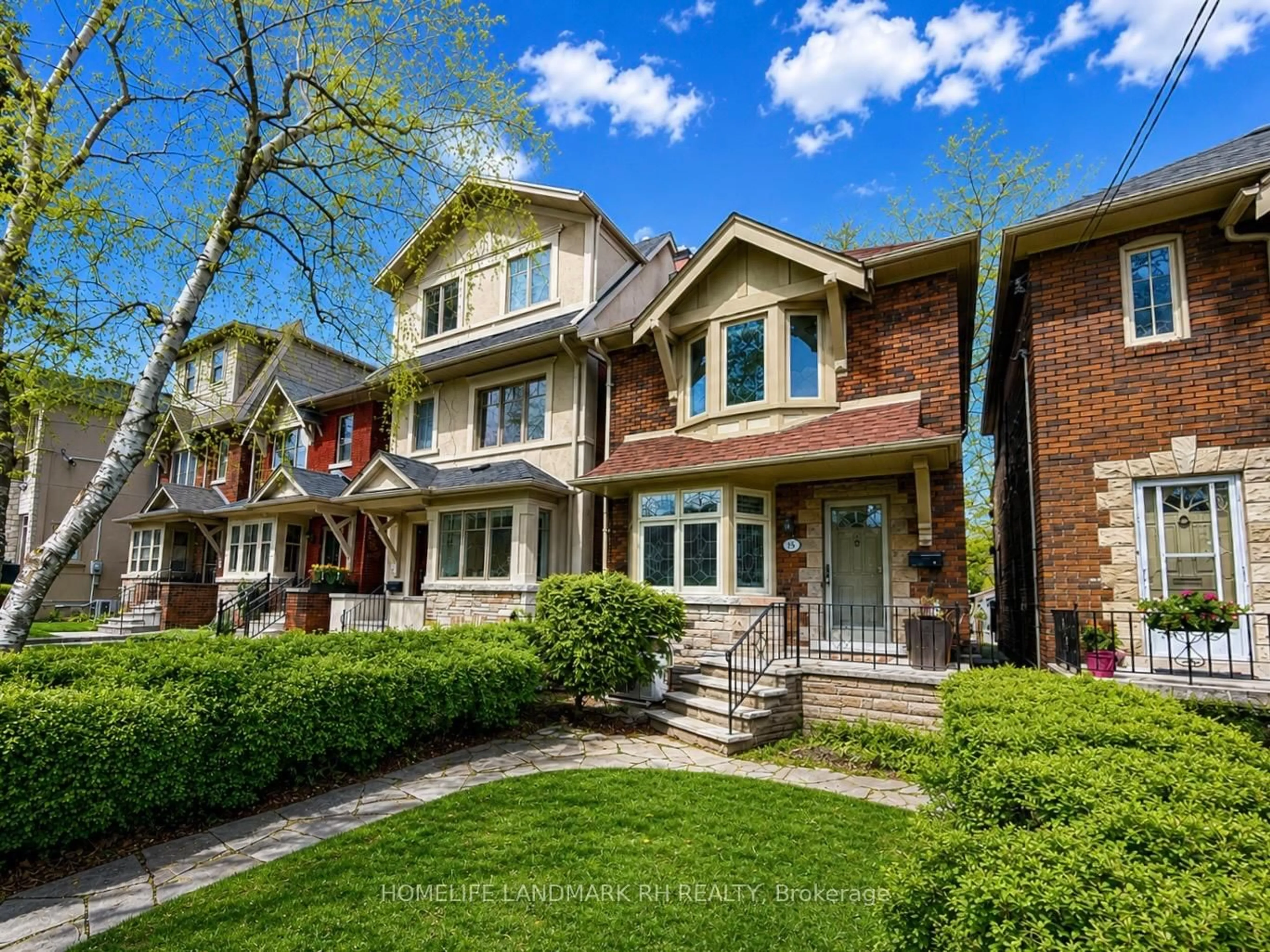 Home with brick exterior material, street for 256 Bedford Park Ave, Toronto Ontario M5M 1J5