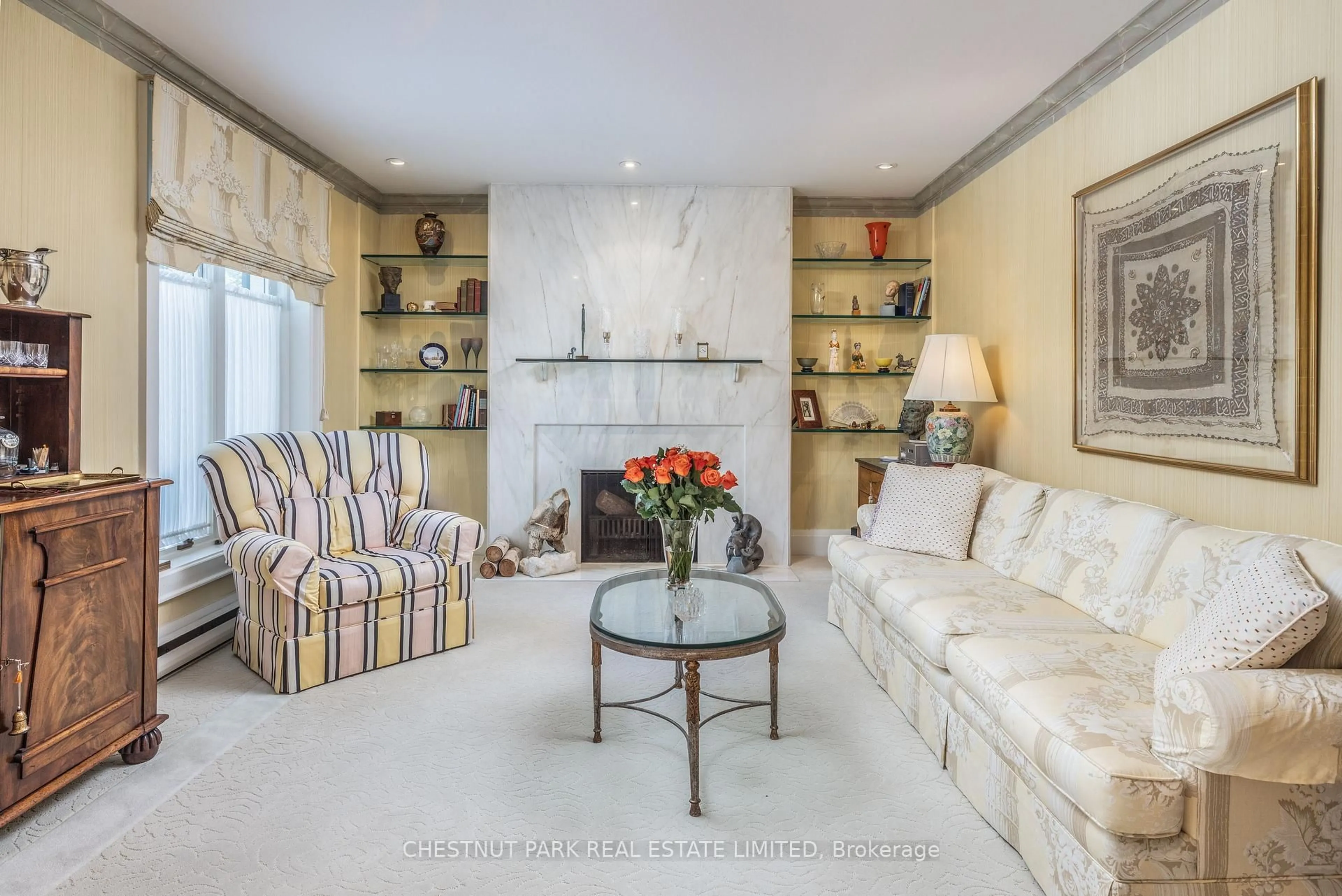 Living room with furniture, ceramic/tile floor for 105 Dawlish Ave, Toronto Ontario M4N 1H4