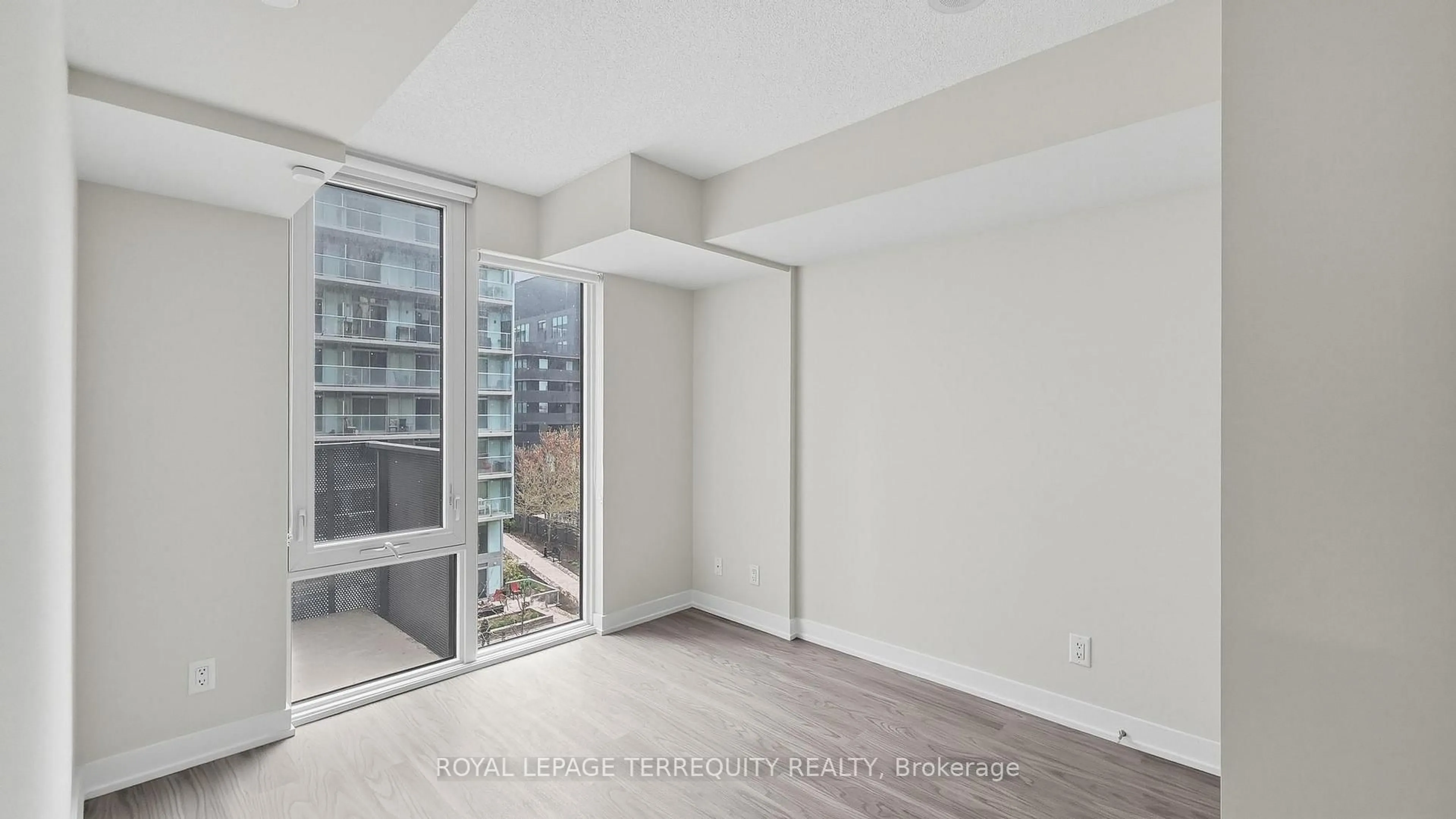A pic of a room for 38 Monte Kwinter Crt #527, Toronto Ontario M3H 0E2