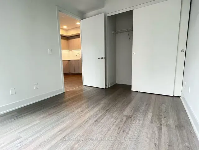 8 Cumberland St #1505, Toronto 3