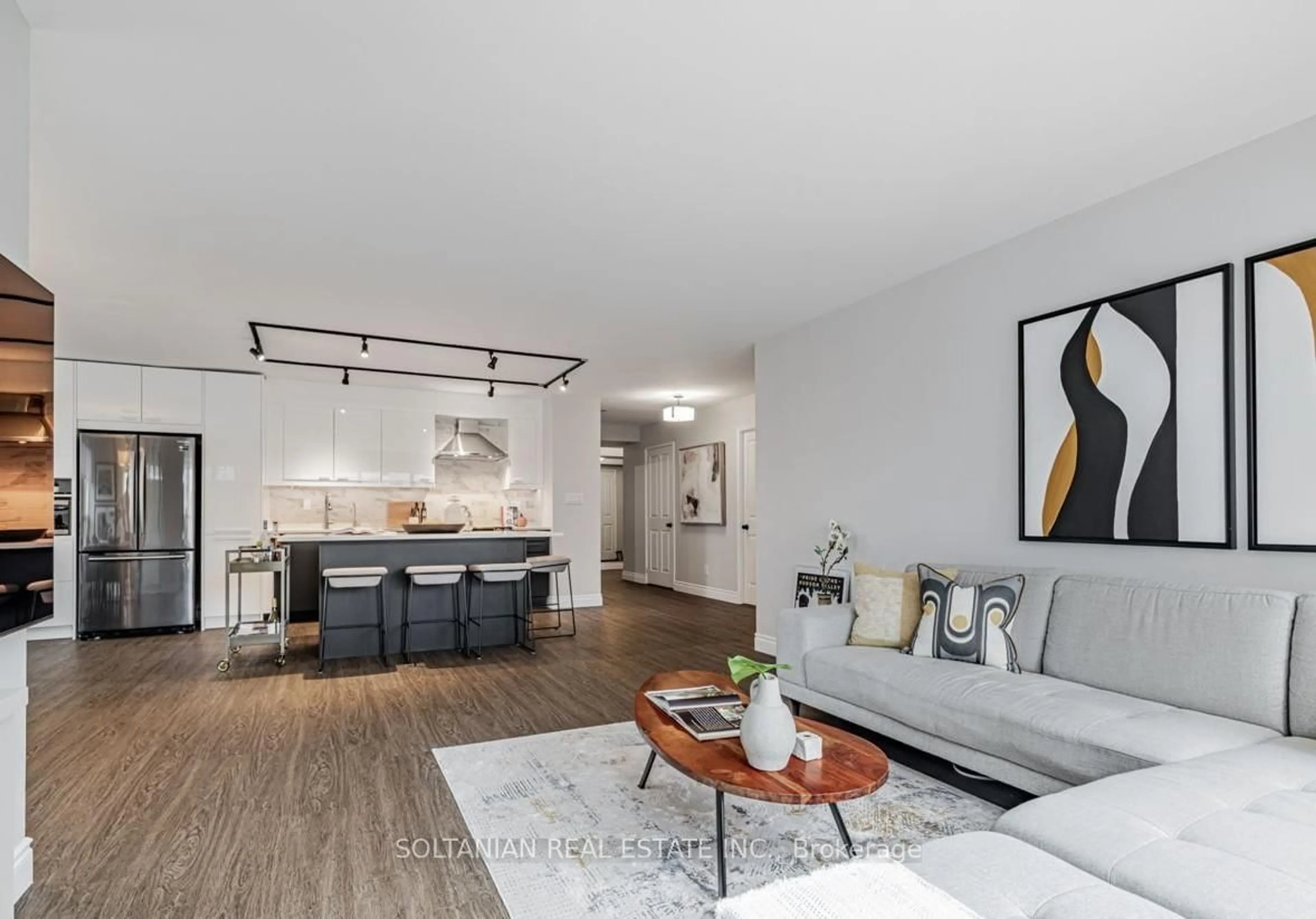 Living room with furniture, unknown for 18 Hollywood Ave #1205, Toronto Ontario M2N 6P5