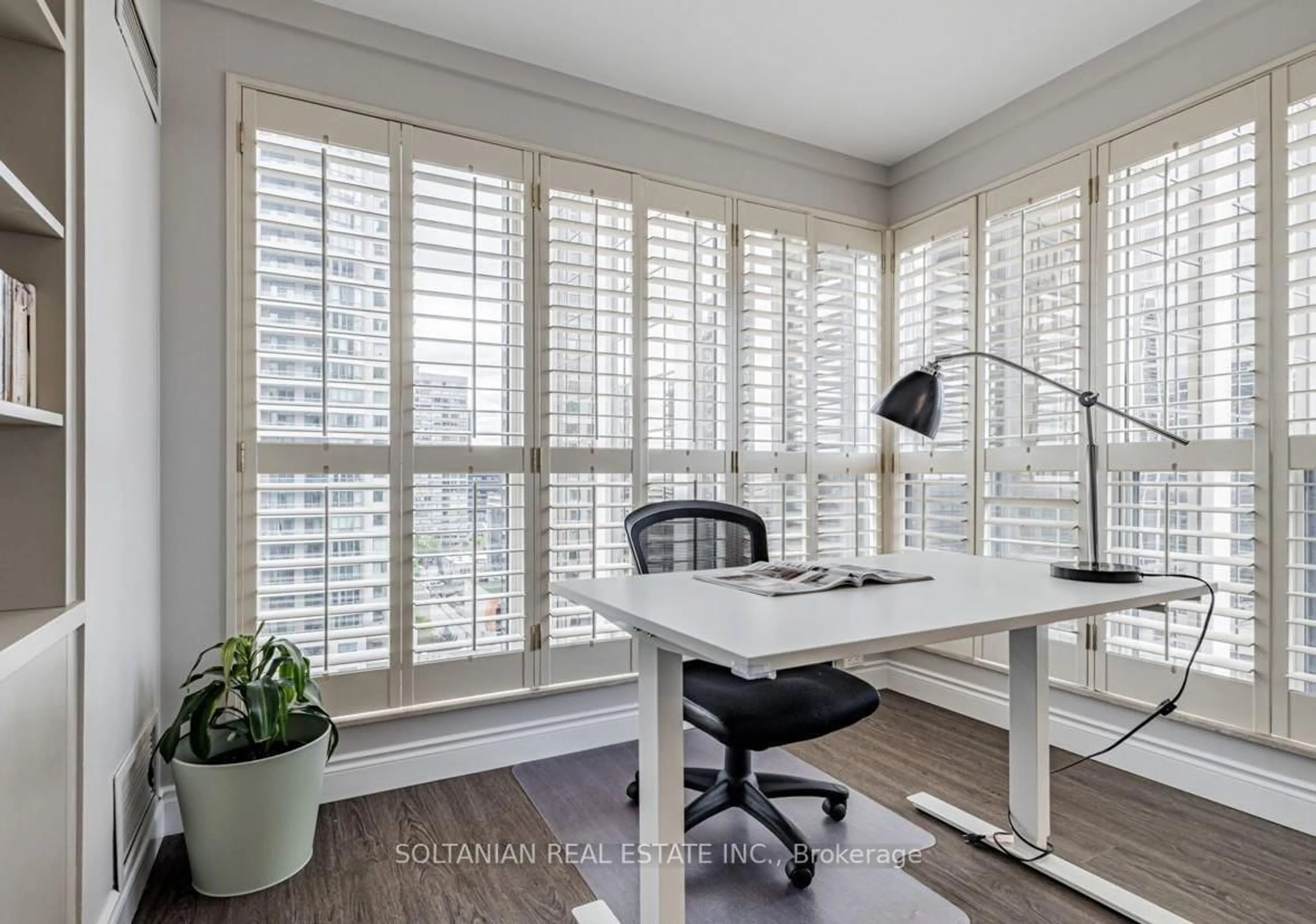 A pic of a room for 18 Hollywood Ave #1205, Toronto Ontario M2N 6P5