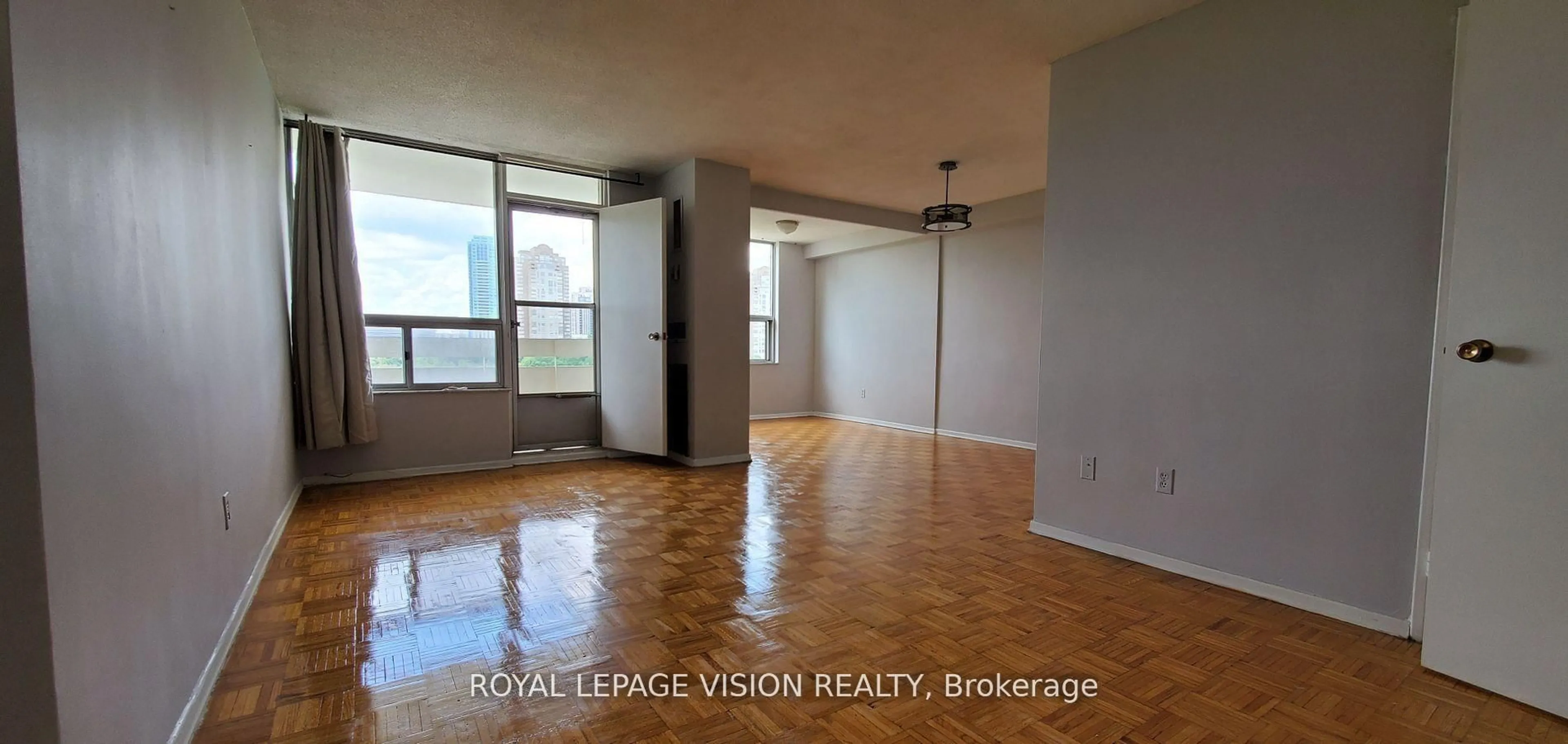 A pic of a room for 20 Edgecliff Gfwy #1202, Toronto Ontario M3C 3A4