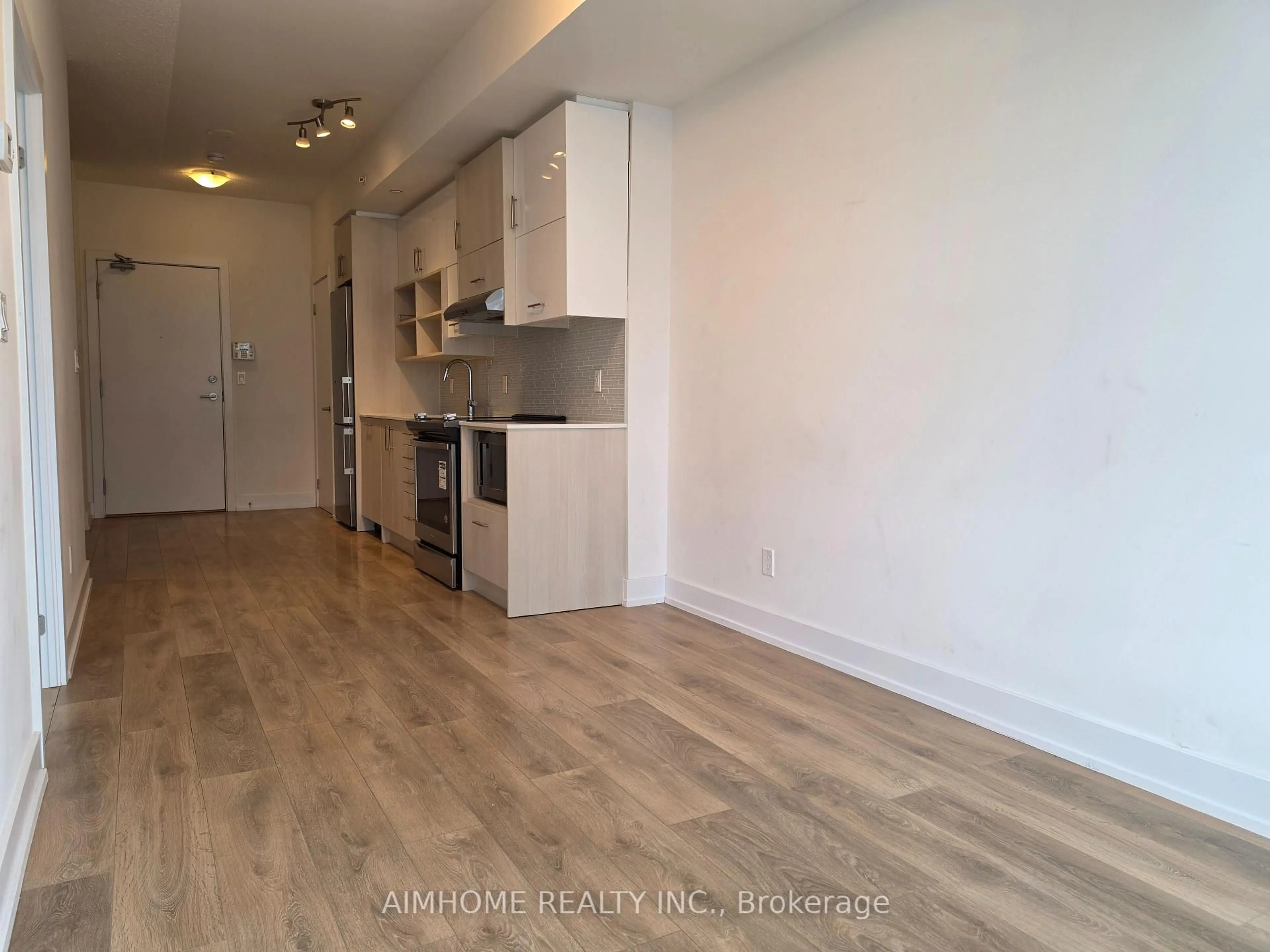 A pic of a room for 150 Fairview Mall Dr #504, Toronto Ontario M2J 0E7