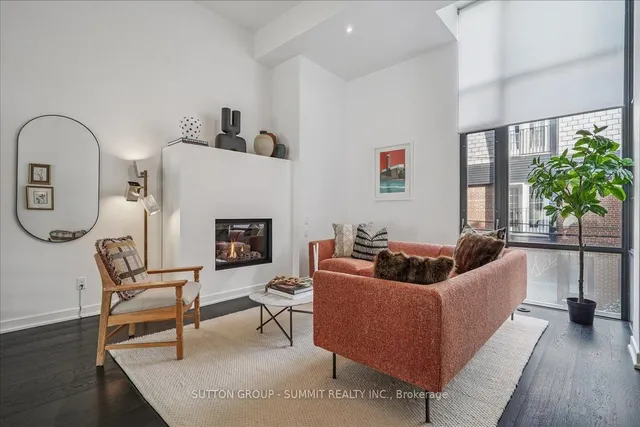 13 Gilead Pl, Toronto 4