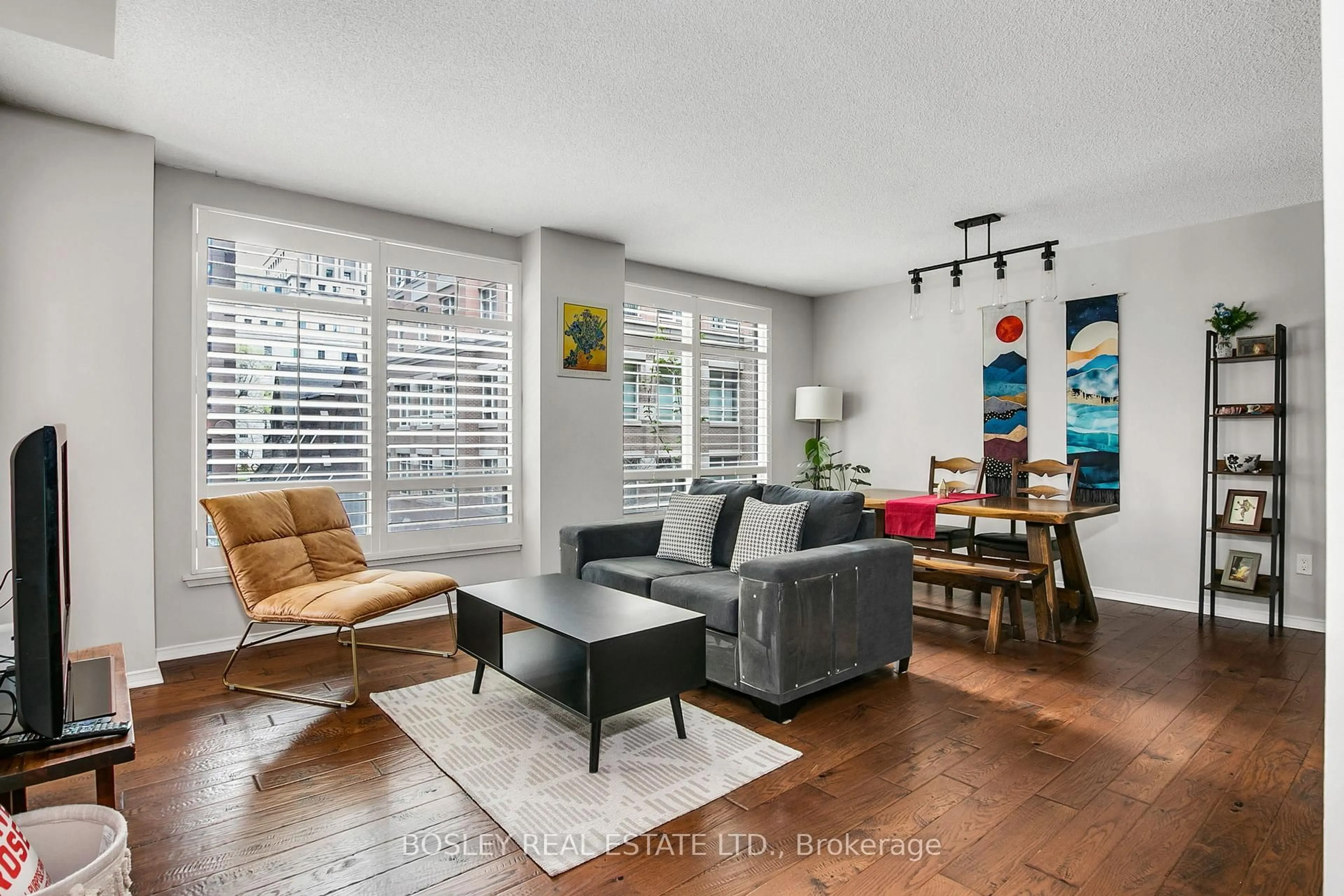Living room with furniture, unknown for 99 Hayden St #303, Toronto Ontario M4Y 3B4