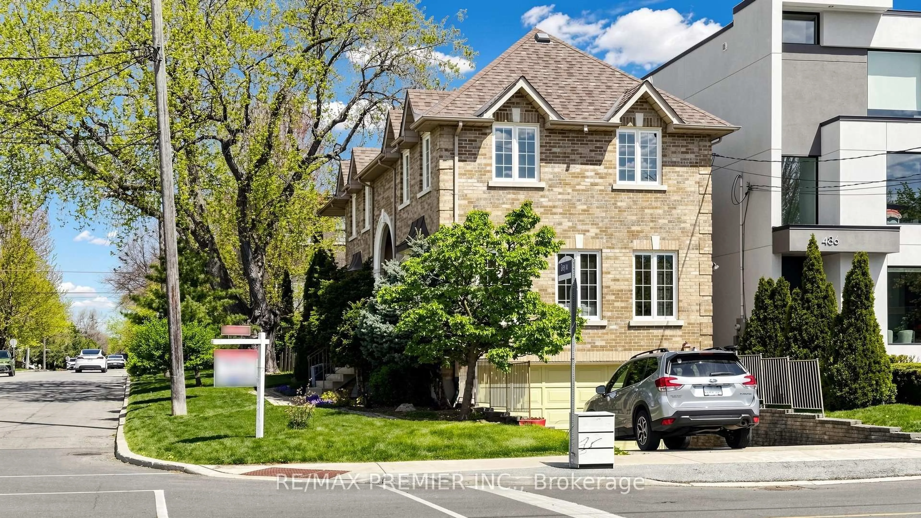 Home with brick exterior material, street for 488 Woburn Ave, Toronto Ontario M5M 1L7