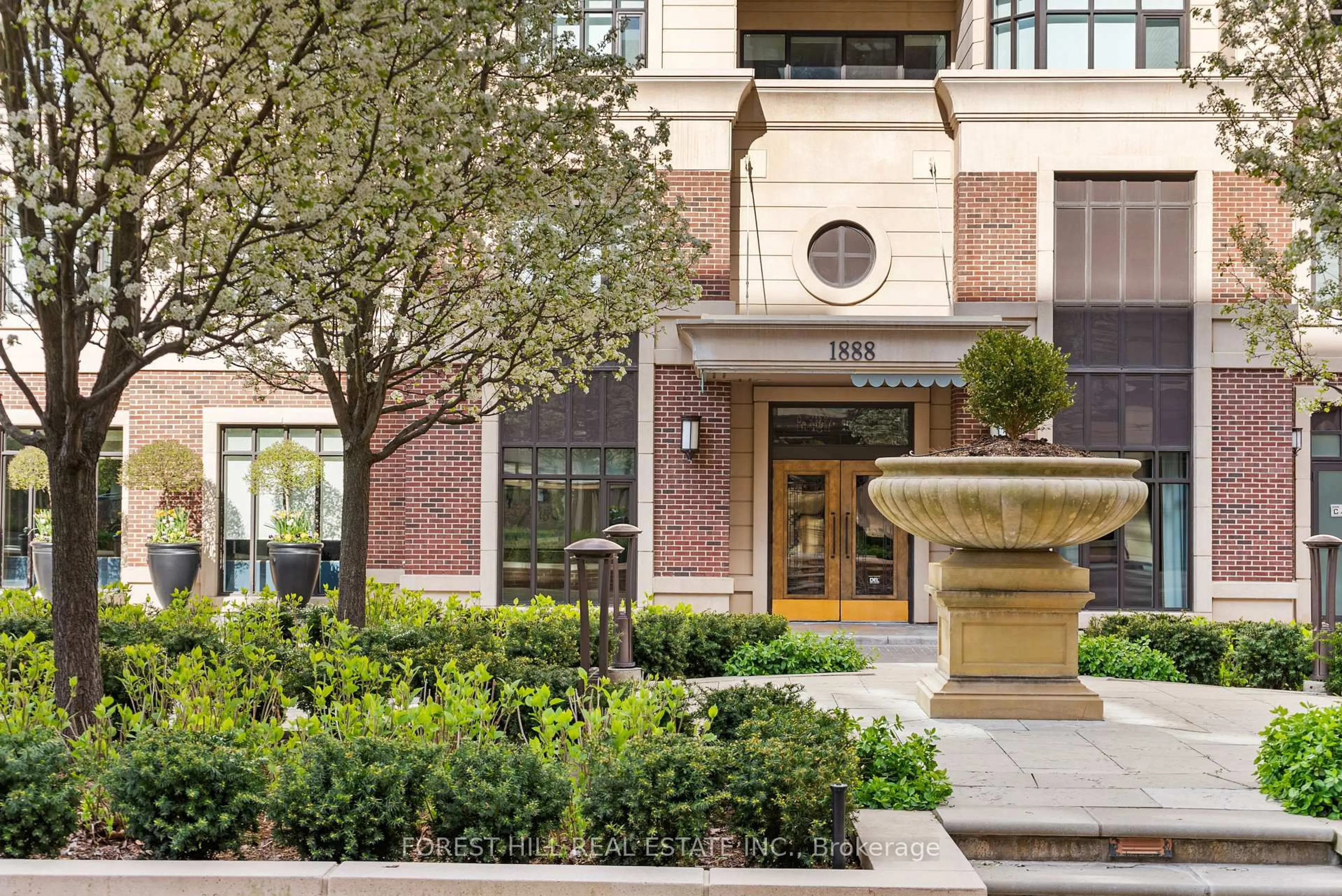 Unknown for 1888 Bayview Ave #405, Toronto Ontario M4G 0A7