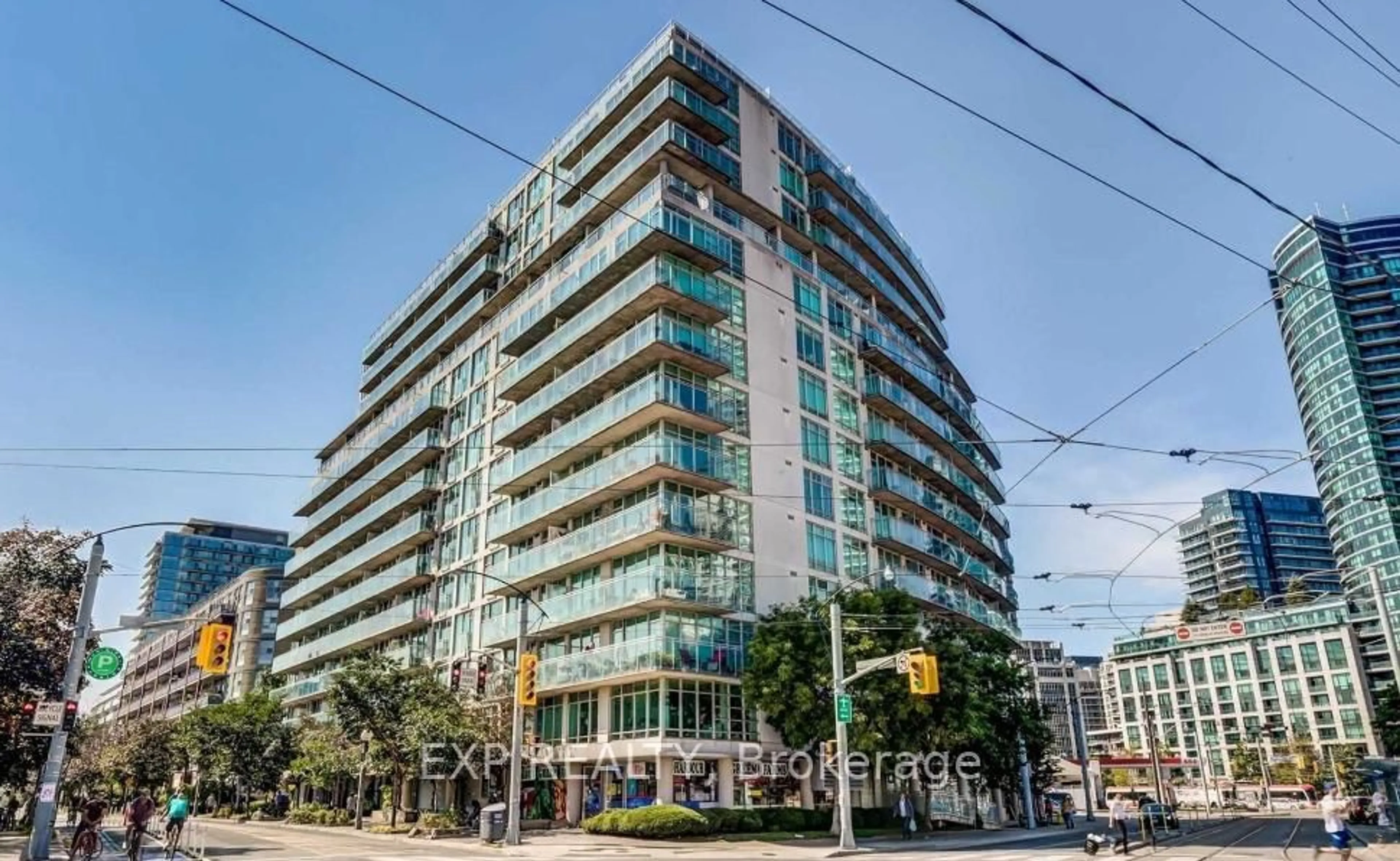 Unknown for 650 Queens Quay #306, Toronto Ontario M5V 3N2
