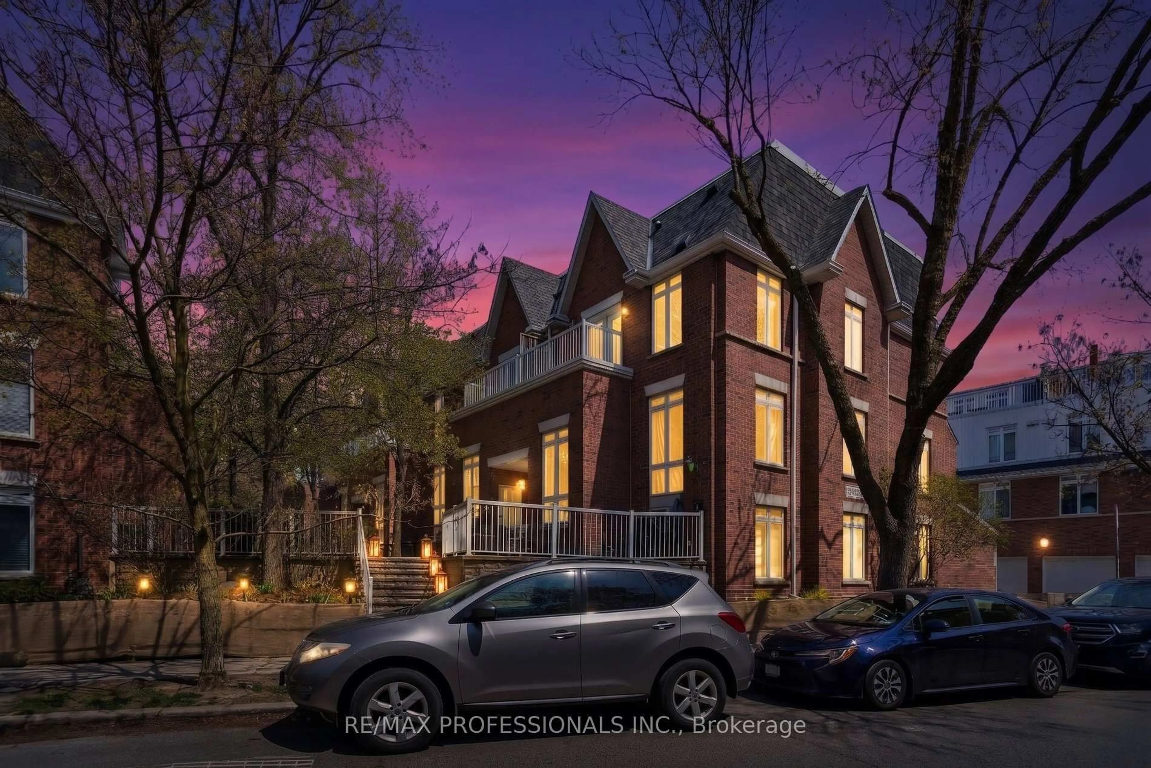 Home with brick exterior material, street for 12 Sudbury St #2010, Toronto Ontario M6J 3W7