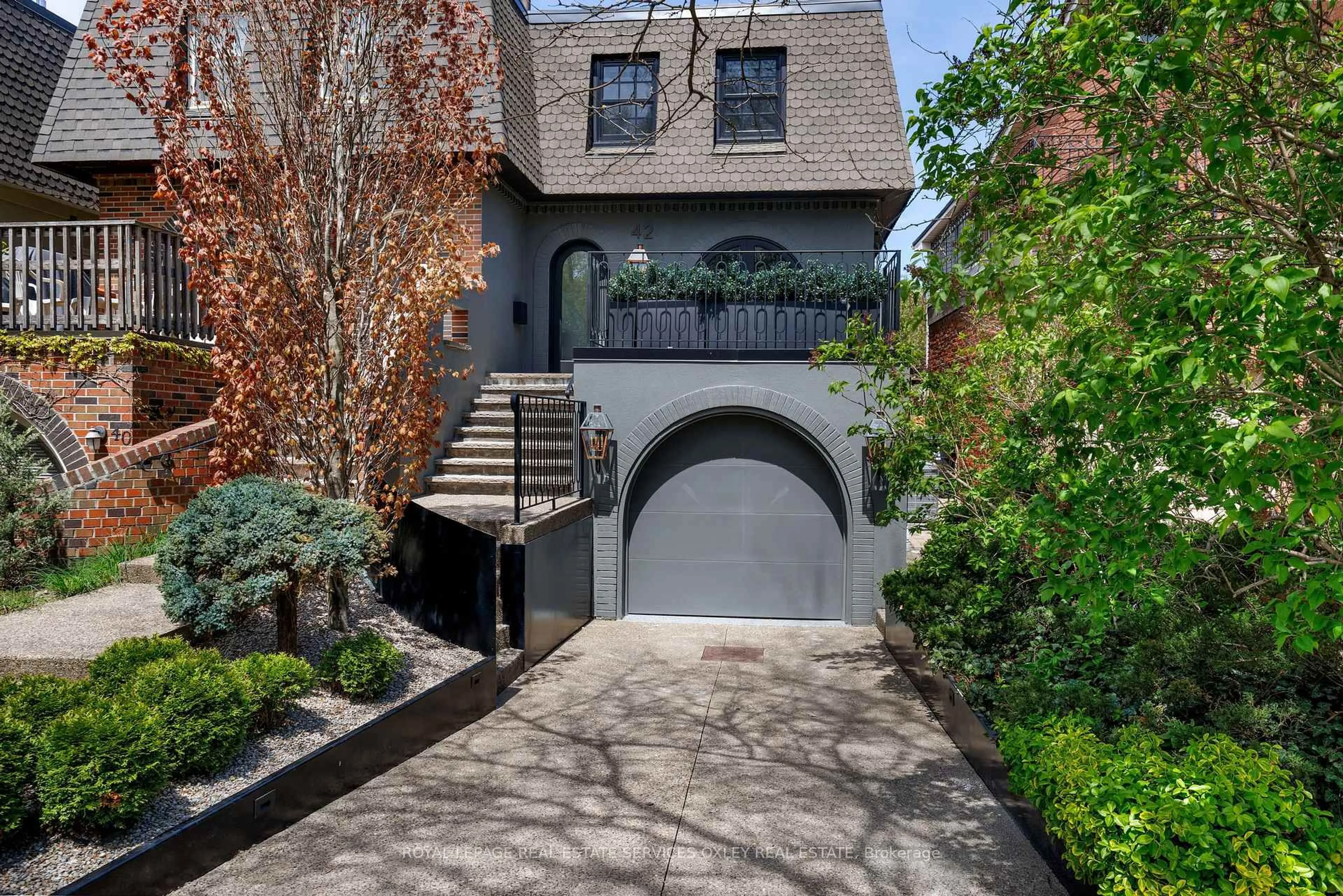 Unknown for 42 Rowanwood Ave, Toronto Ontario M4W 1Y7
