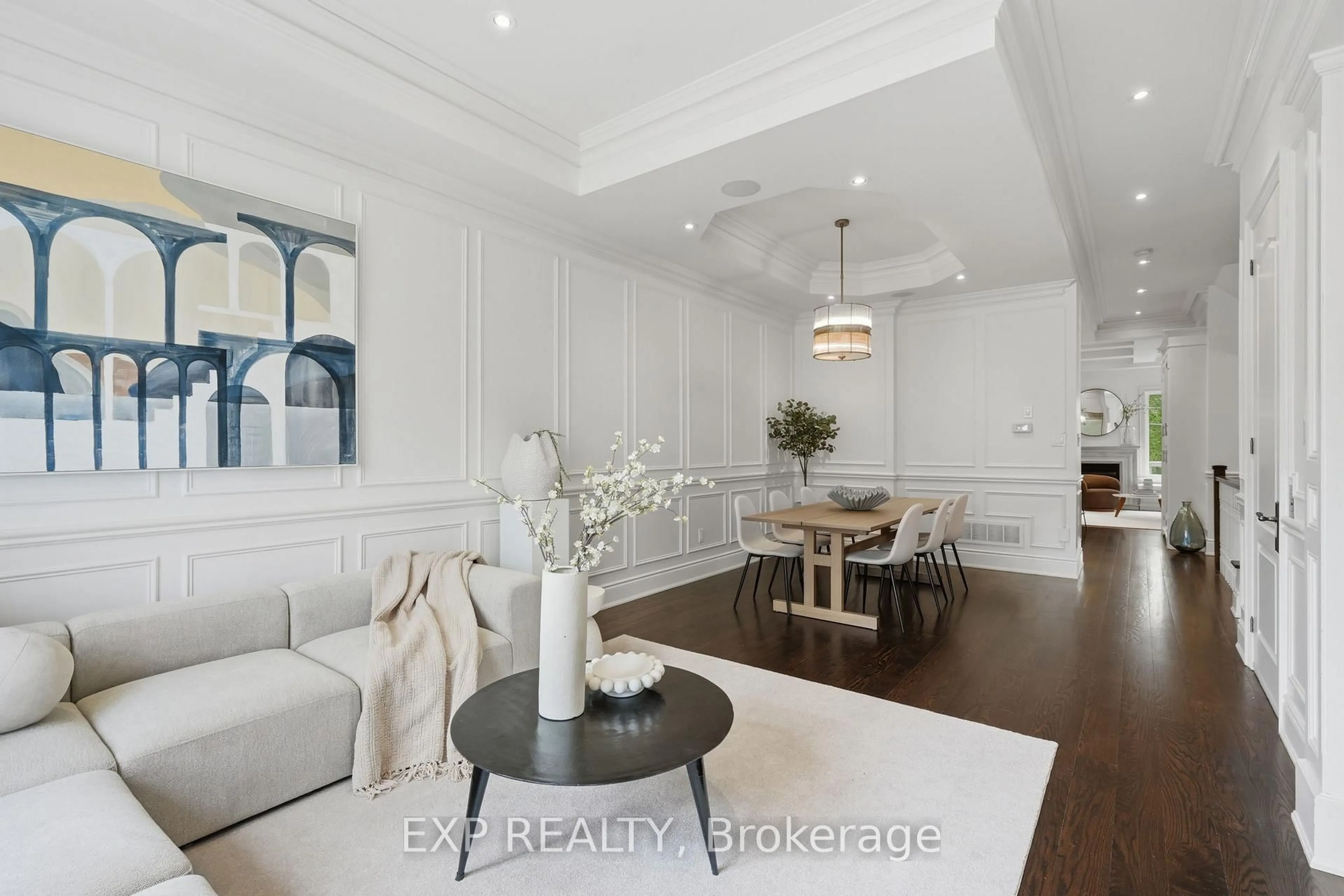 Unknown for 177A Lyndhurst Ave, Toronto Ontario M5R 3A1