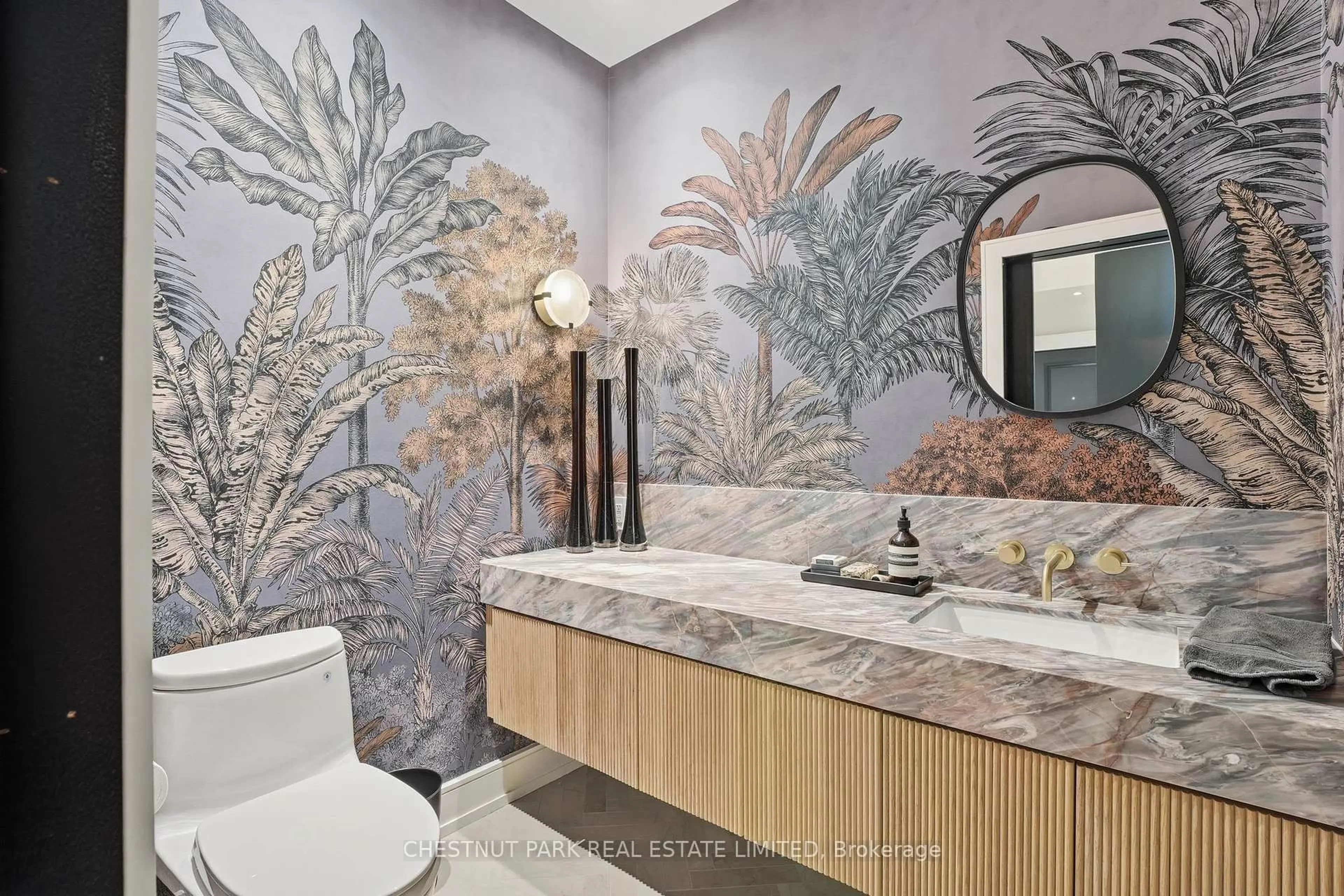 Contemporary bathroom, ceramic/tile floor for 154 Cottingham St, Toronto Ontario M4V 1C3