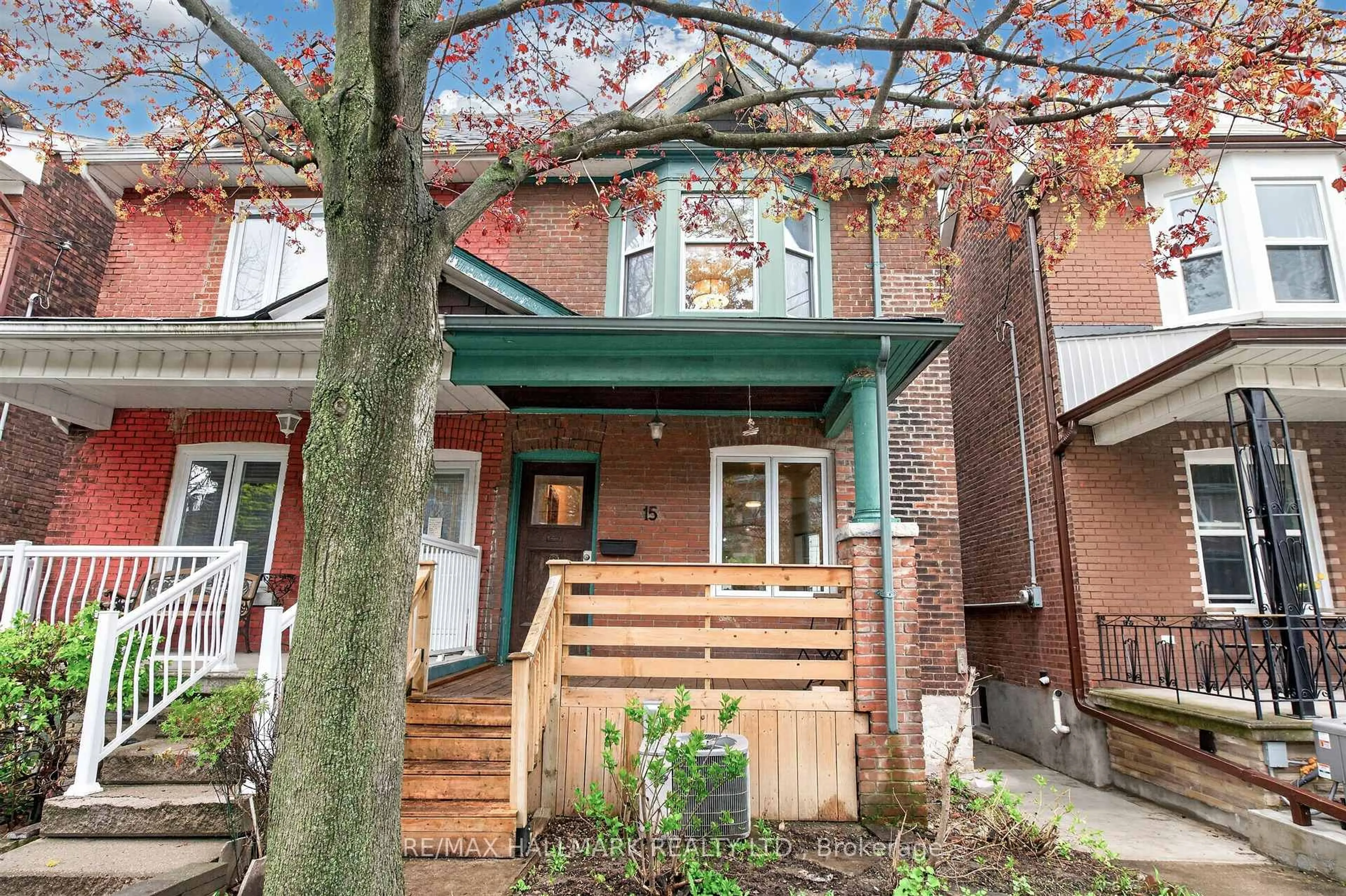 Home with brick exterior material, street for 15 Page St, Toronto Ontario M6G 1J3