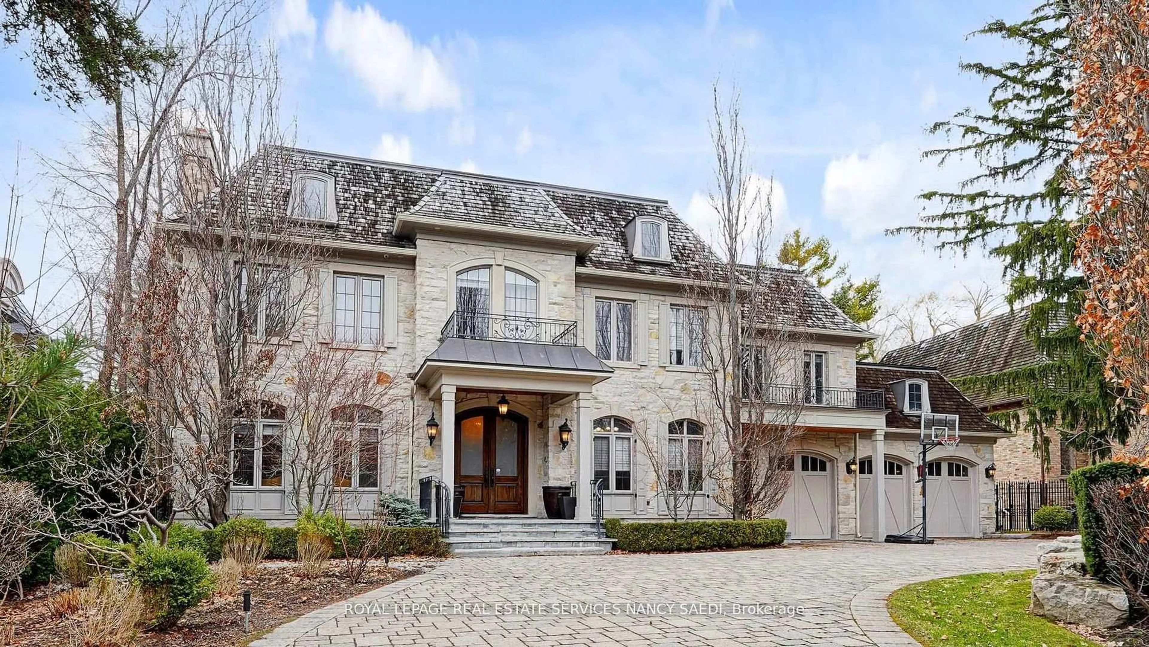 Home with brick exterior material, street for 9 Fifeshire Rd, Toronto Ontario M2L 2G4