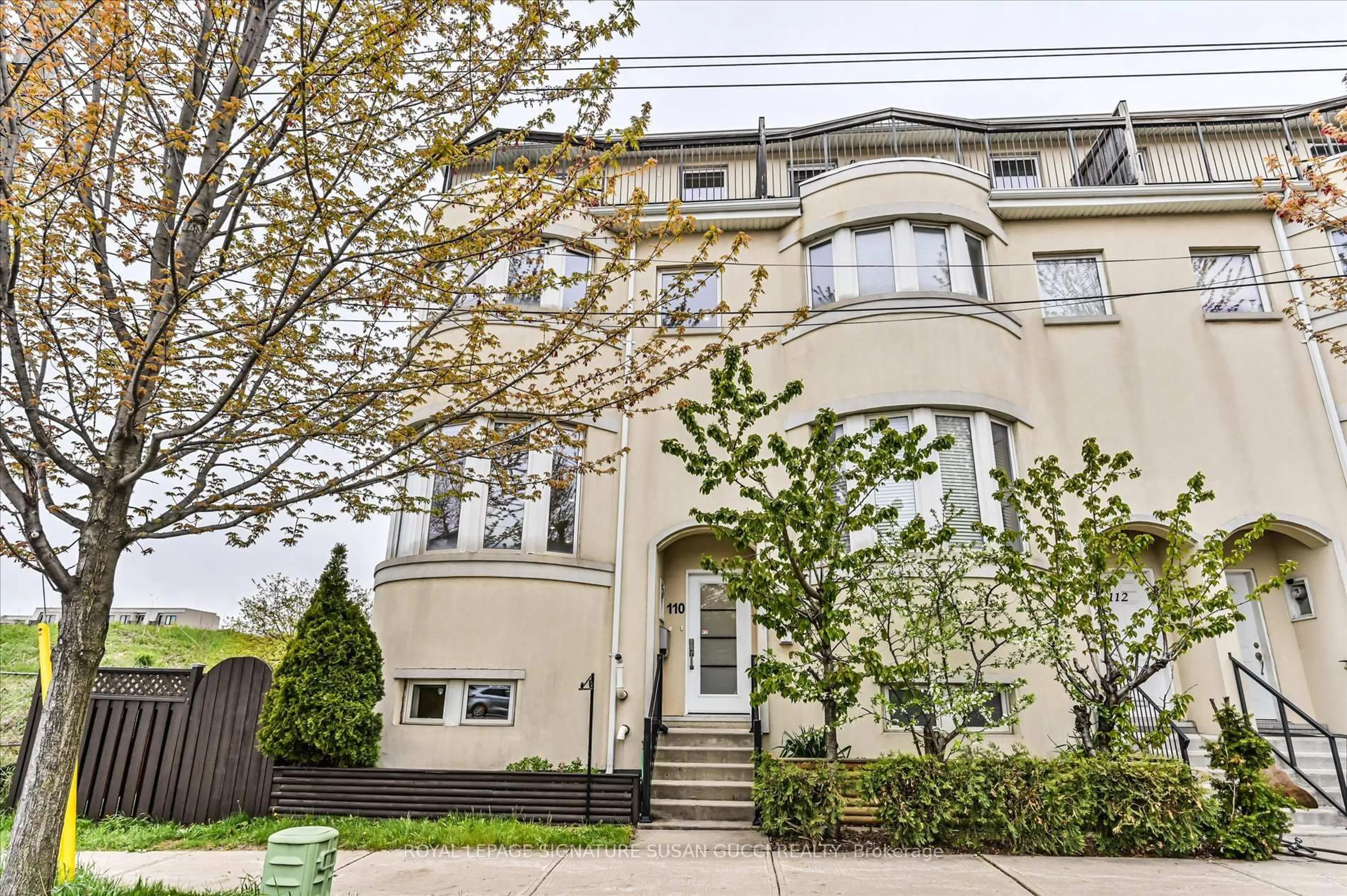 Unknown for 110 Tisdale Ave, Toronto Ontario M4A 1Y7