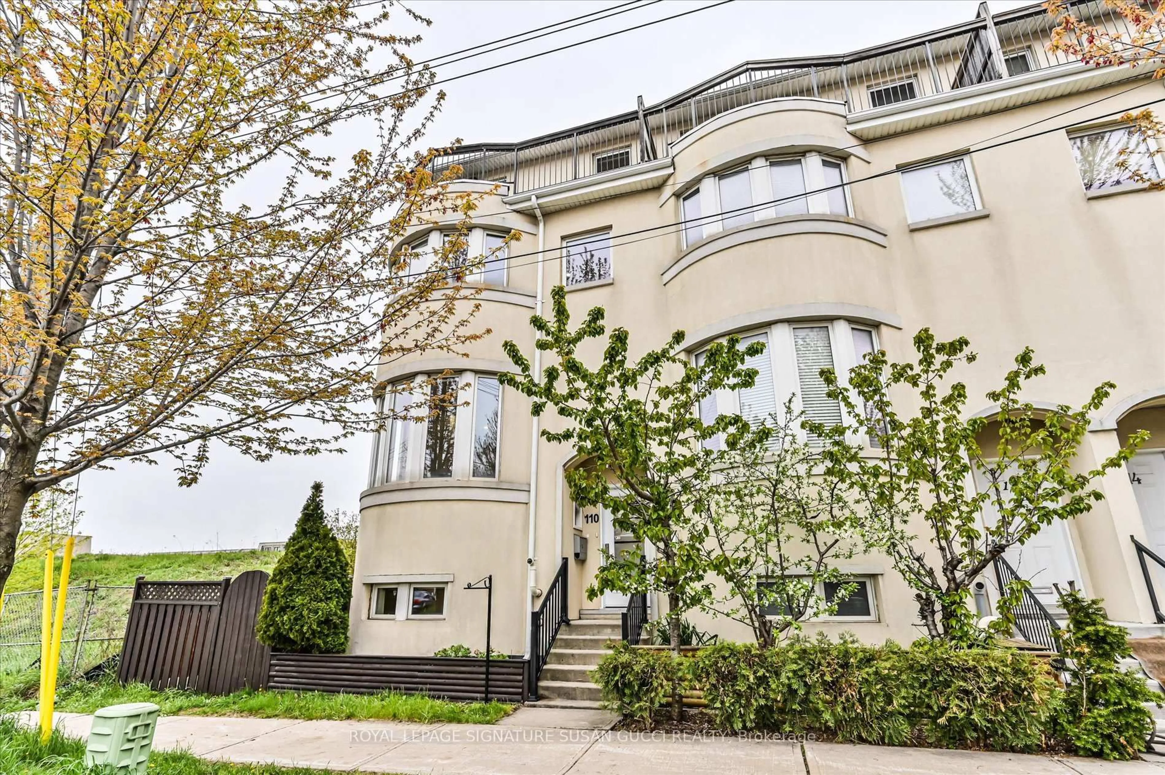 Unknown for 110 Tisdale Ave, Toronto Ontario M4A 1Y7