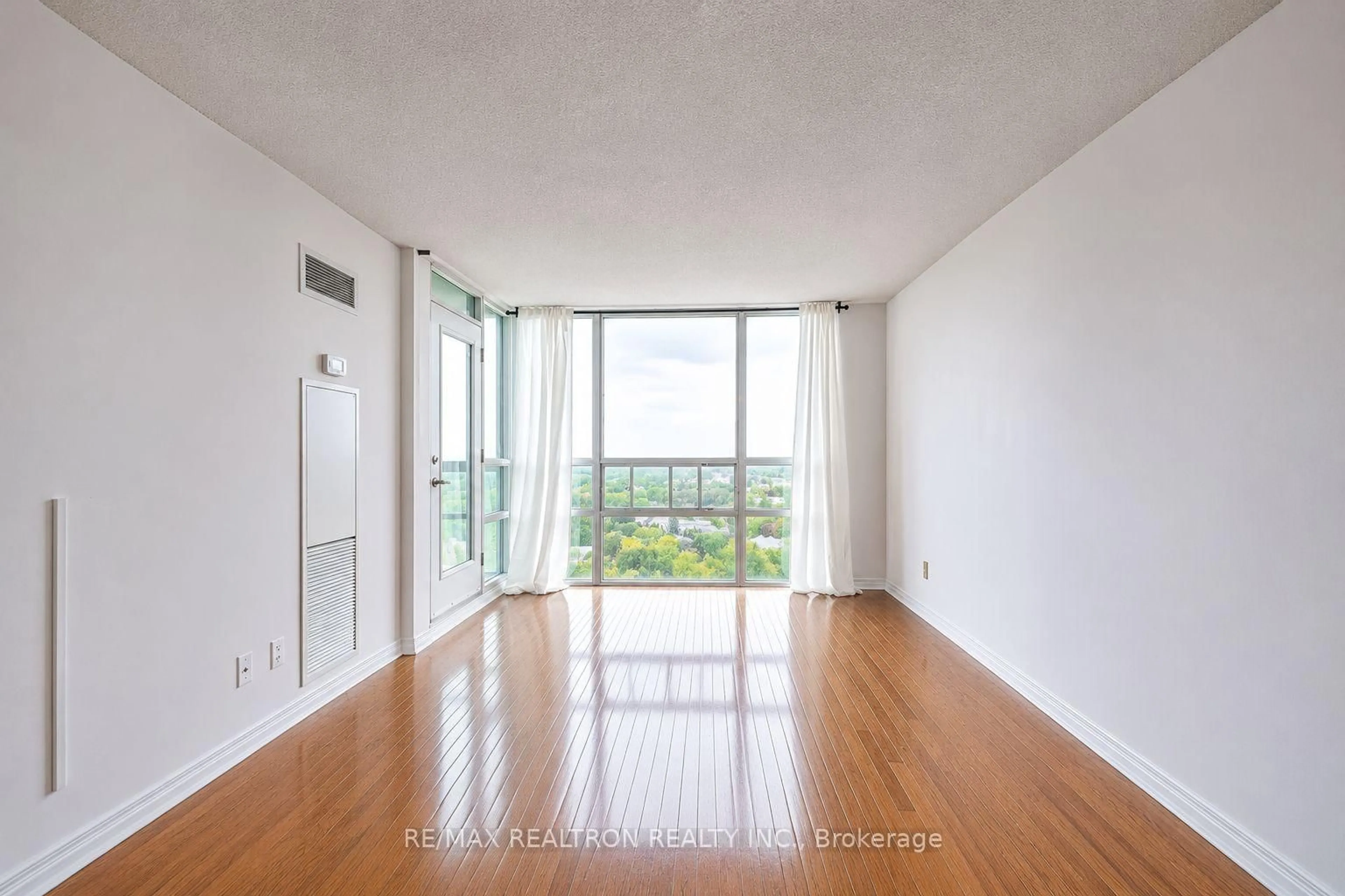 A pic of a room for 503 Beecroft Rd #308, Toronto Ontario M2N 0A2