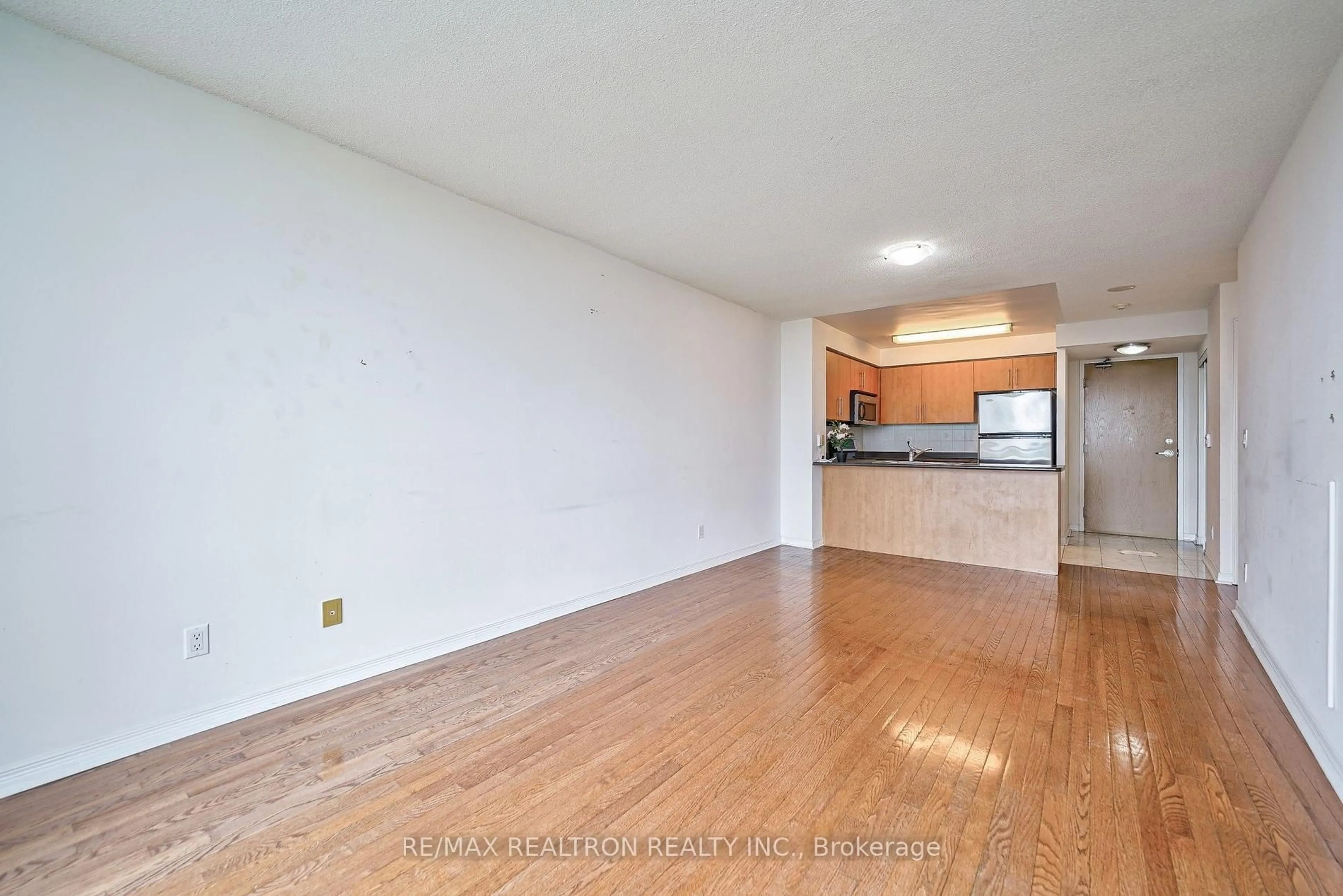 A pic of a room for 503 Beecroft Rd #308, Toronto Ontario M2N 0A2