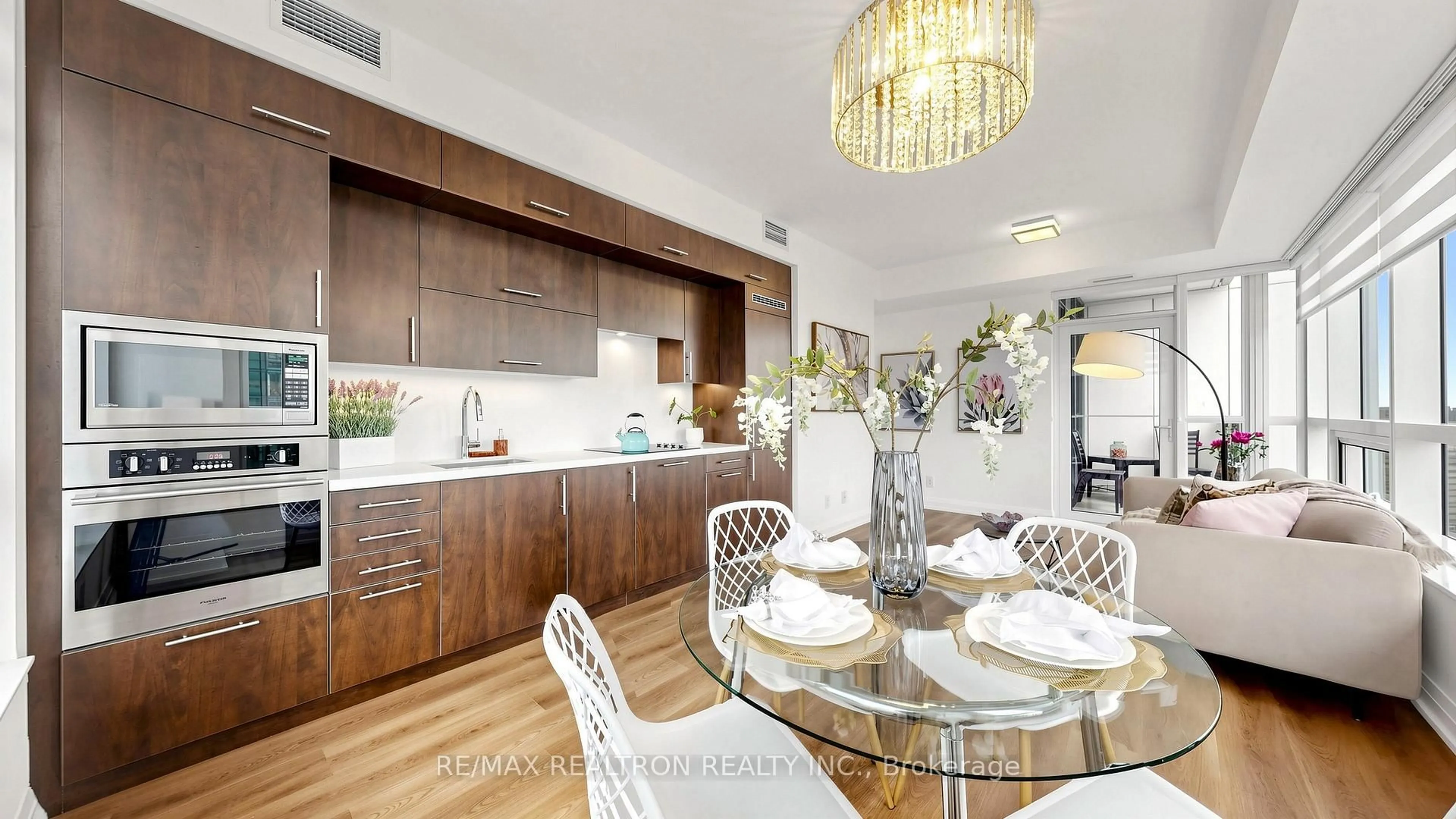 Open concept kitchen, wood/laminate floor for 2 Anndale Dr #1602, Toronto Ontario M2N 0G5