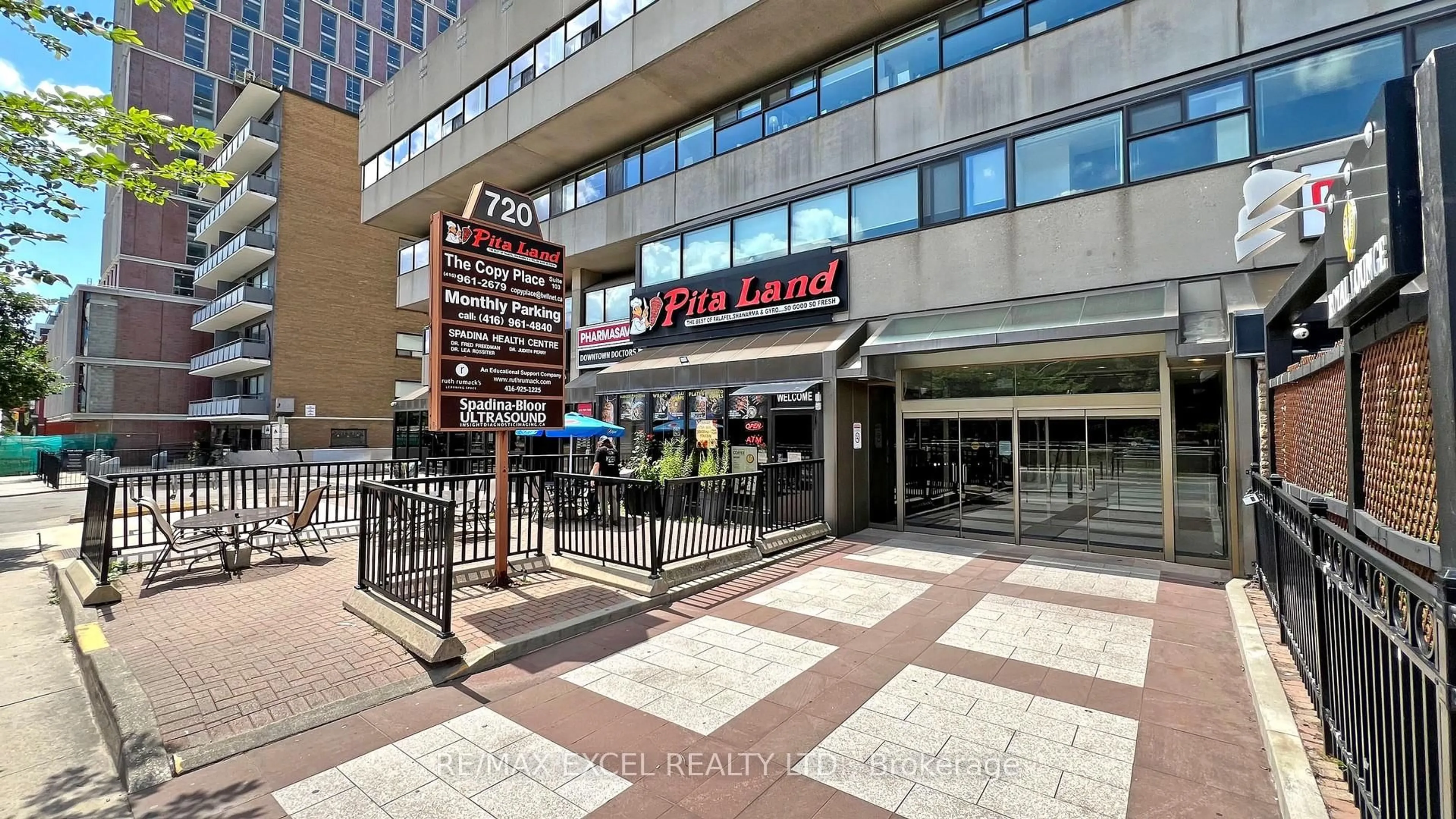 Unknown for 720 Spadina Ave #1605, Toronto Ontario M5S 2T9