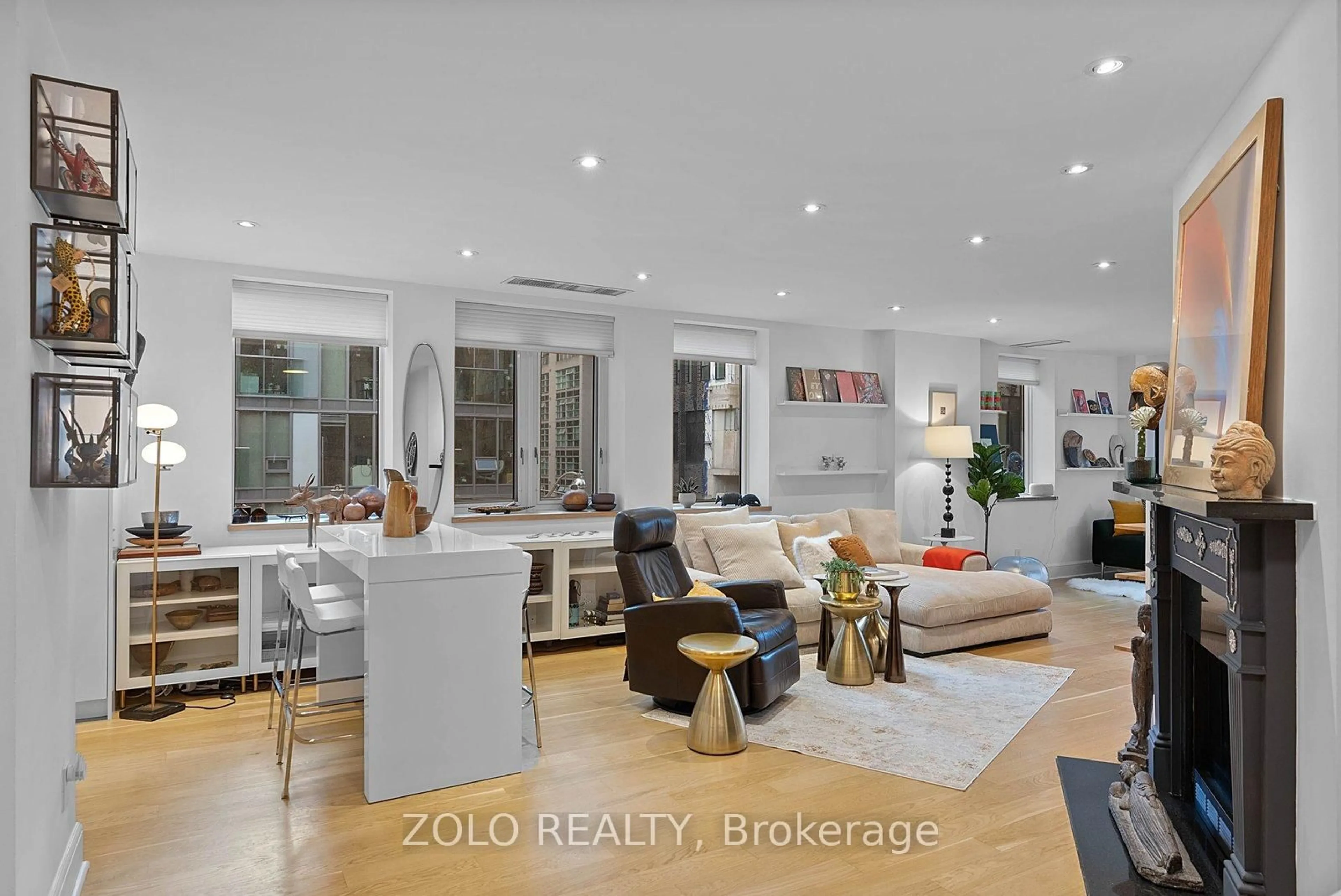 Open concept kitchen, unknown for 55 Lombard St #302, Toronto Ontario M5C 2R7