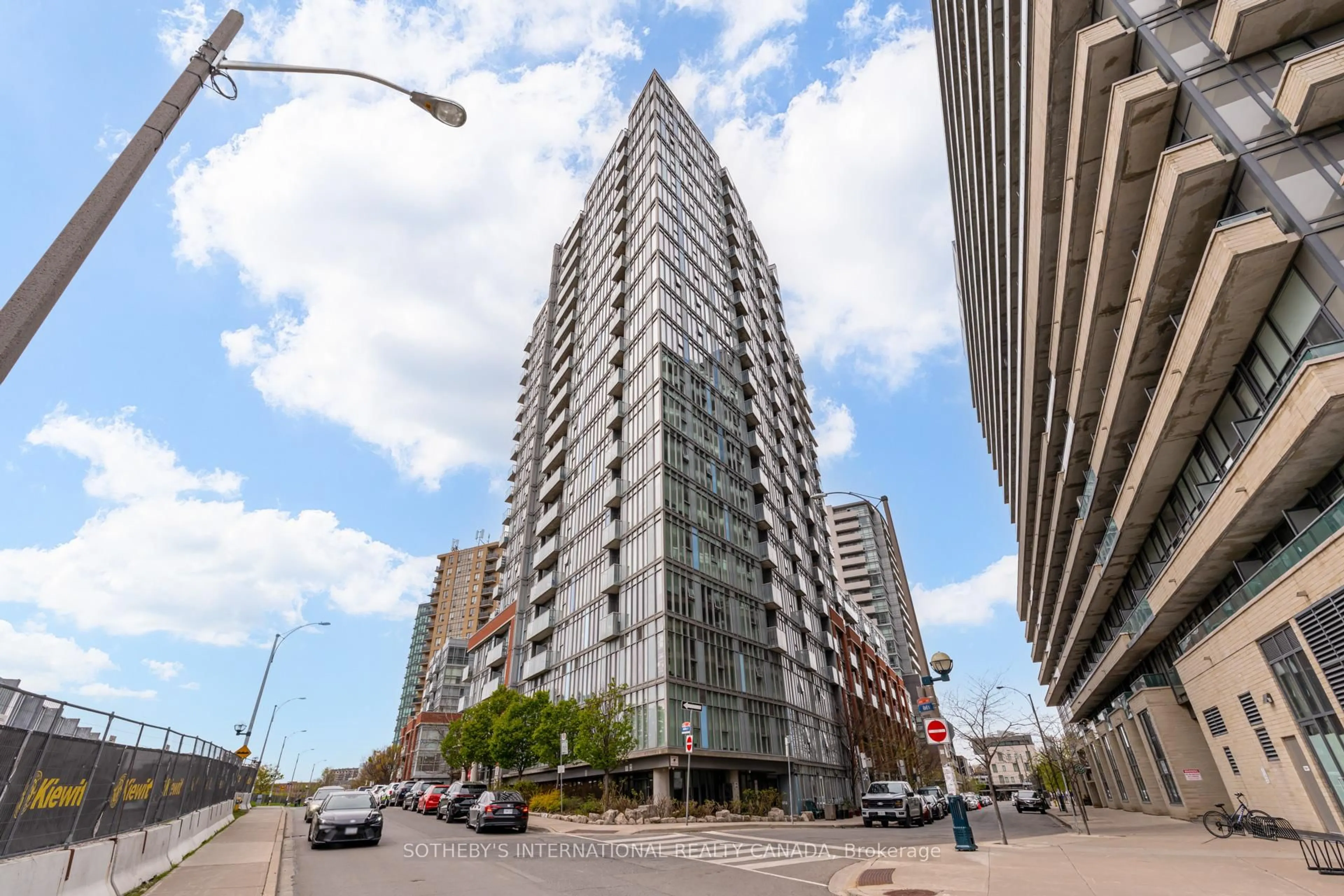Unknown for 150 Sudbury St #916, Toronto Ontario M6J 3S8