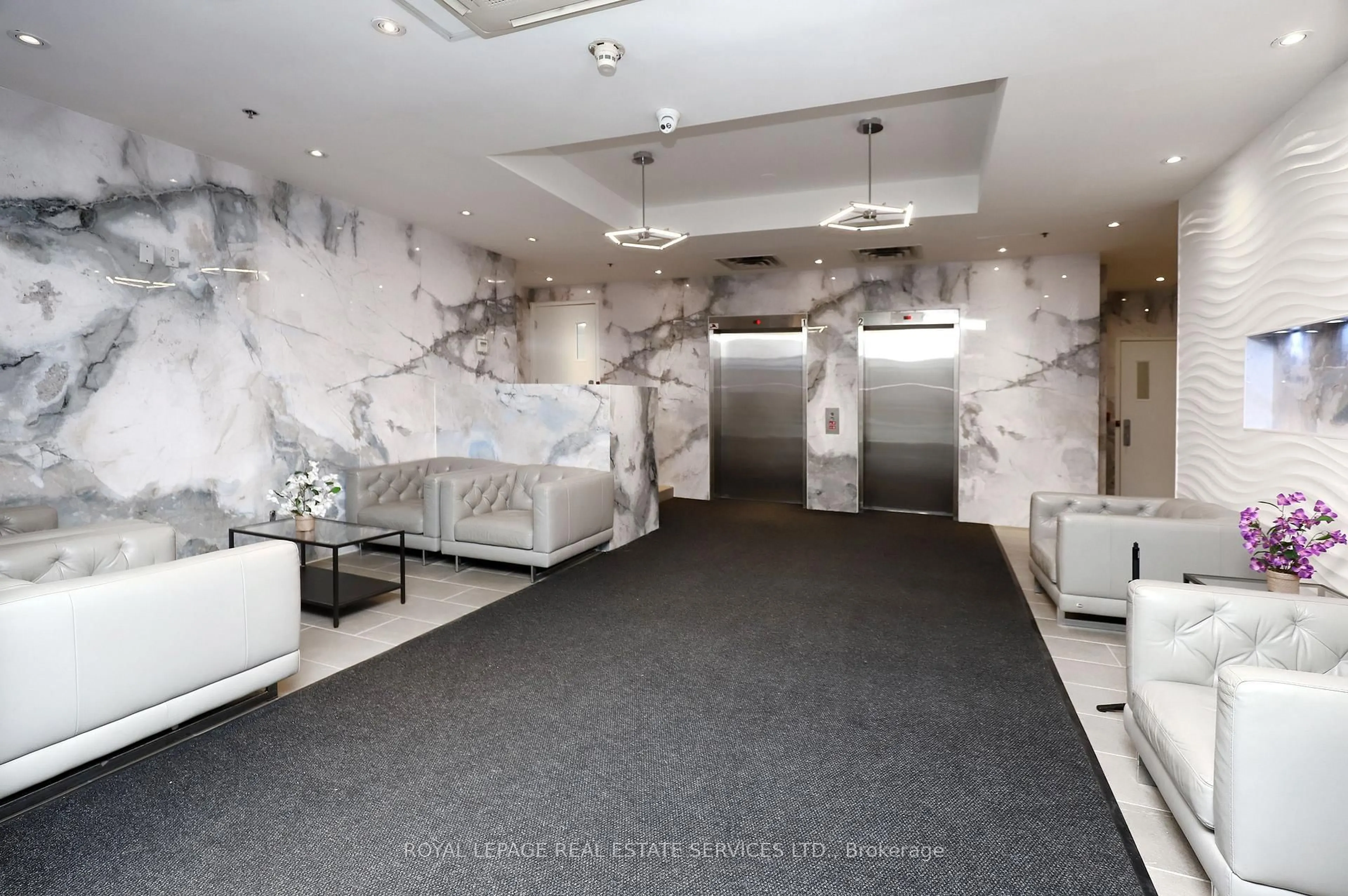 Lobby for 105 Victoria St #504, Toronto Ontario M5C 3B4