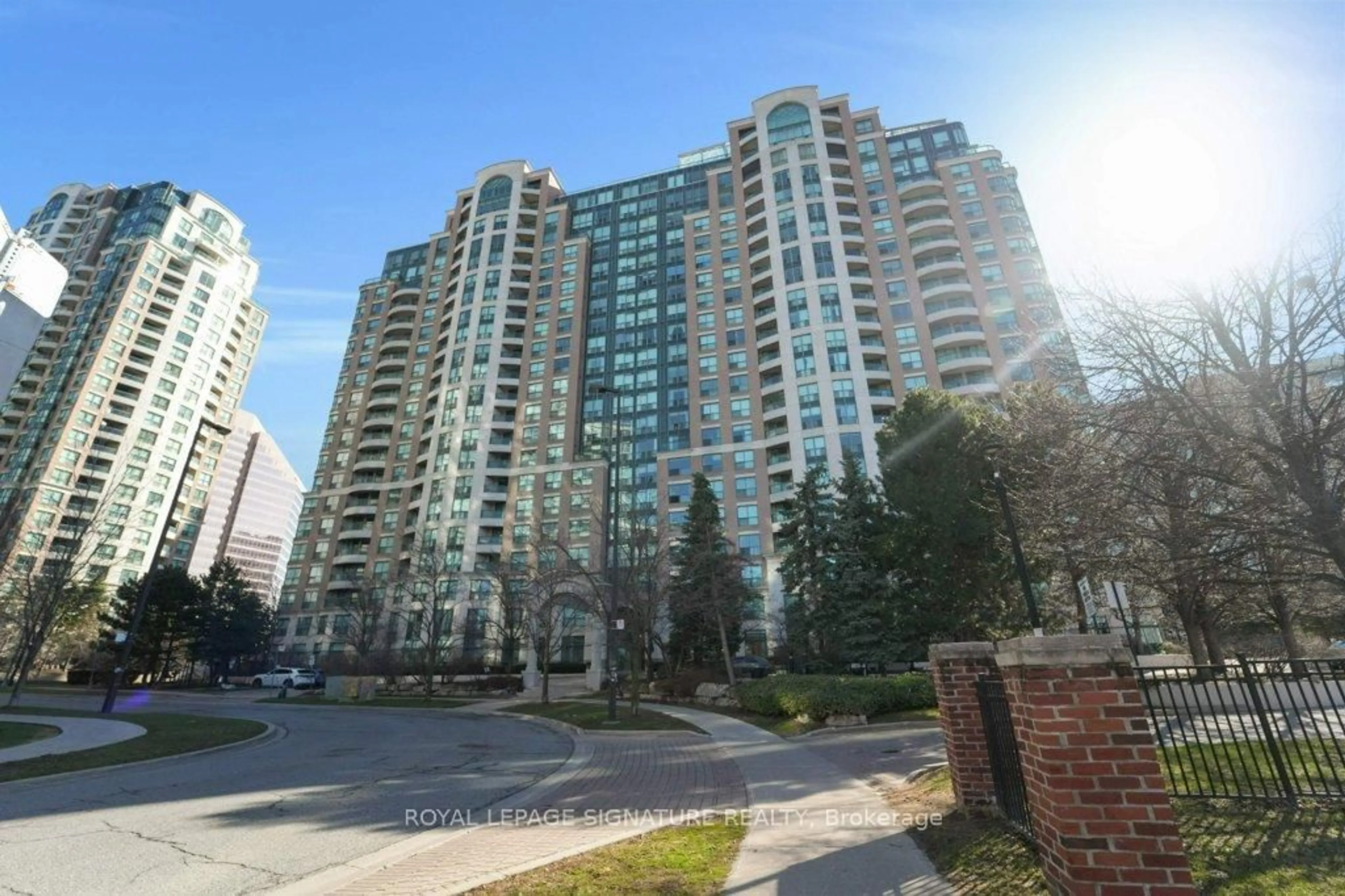 Unknown for 23 Lorraine Dr #717, Toronto Ontario M2N 6Z6