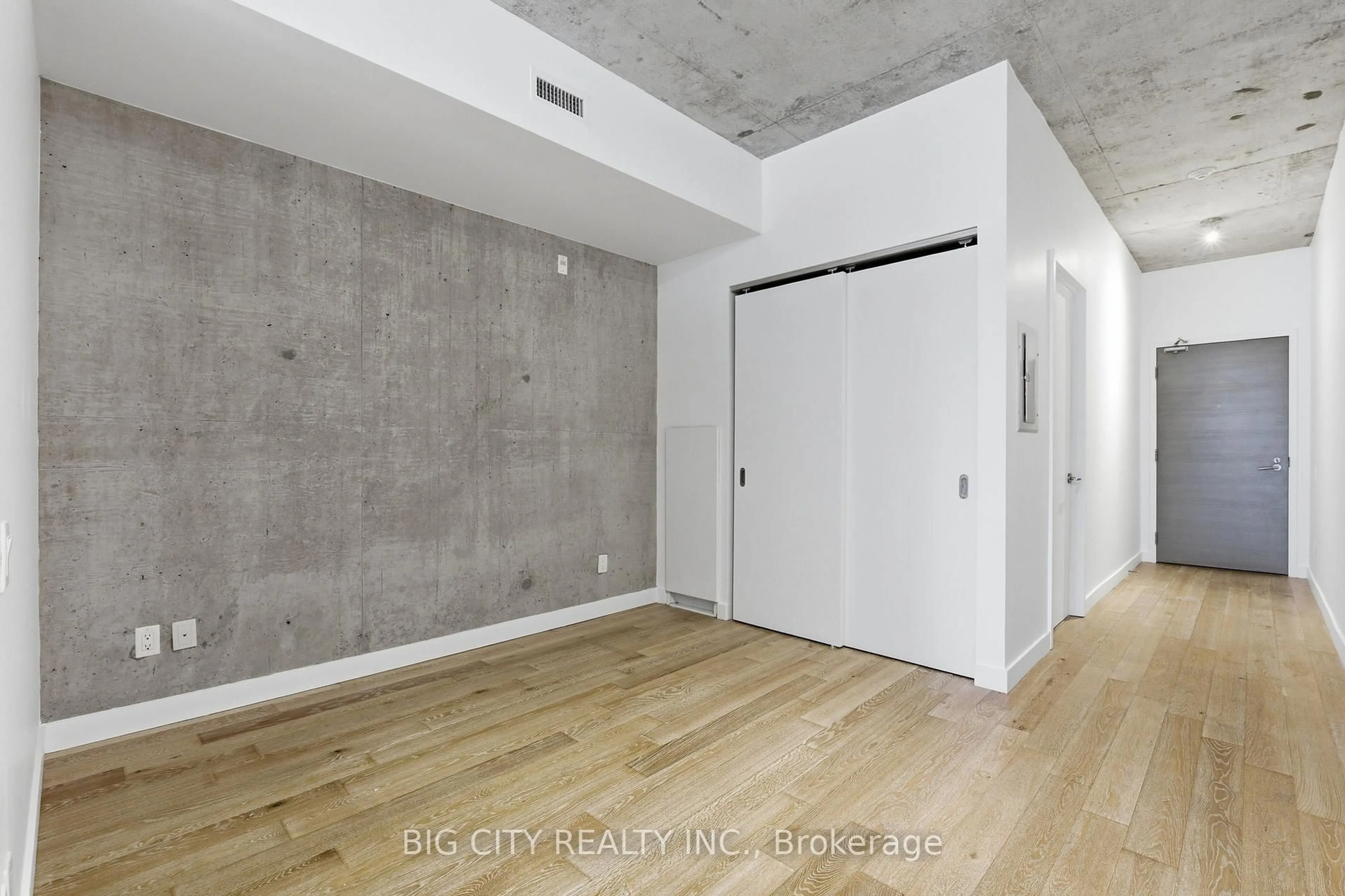 A pic of a room for 25 Stafford St #502, Toronto Ontario M5V 0G3
