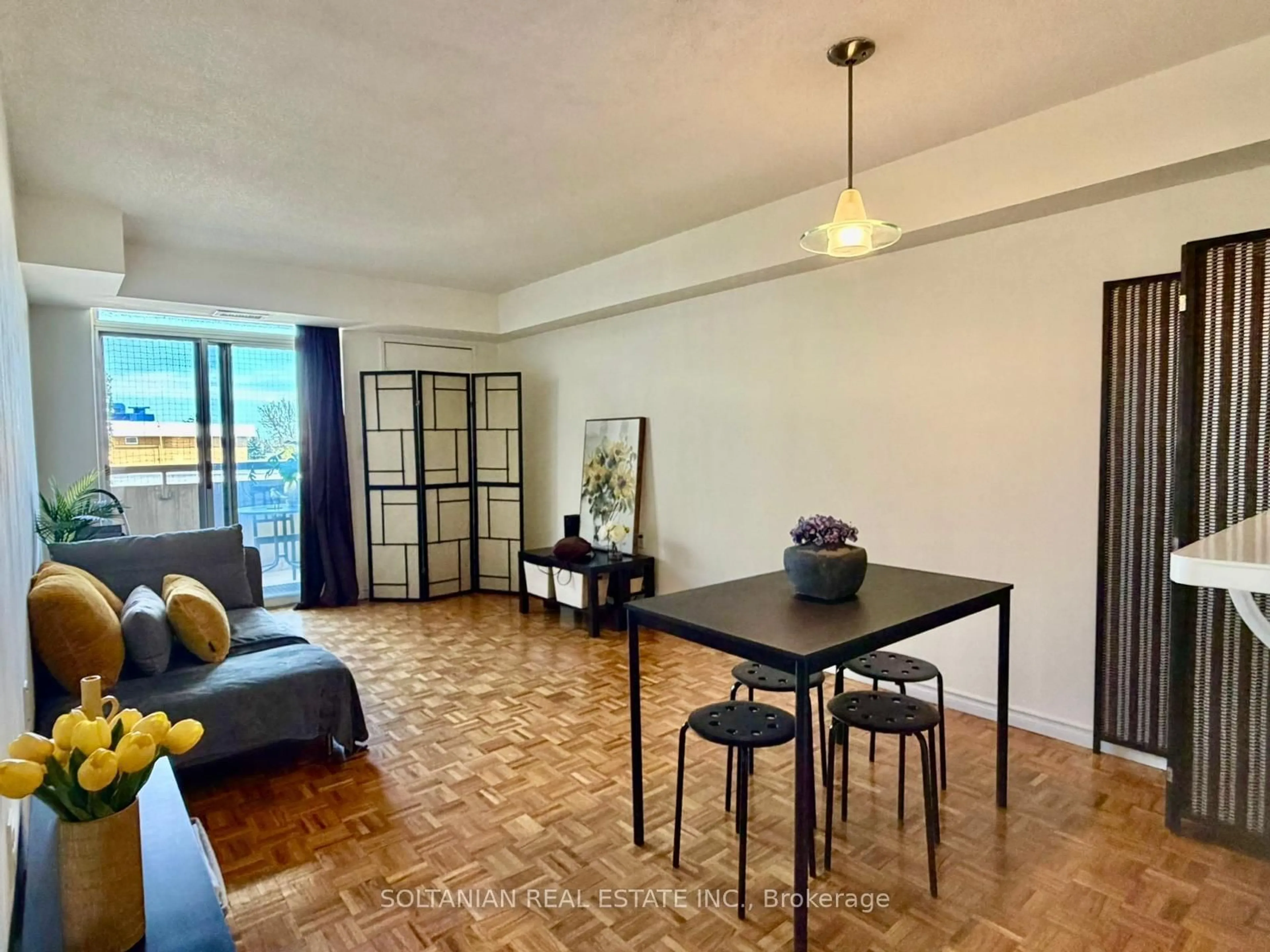 A pic of a room for 555 Wilson Hts Blvd #402, Toronto Ontario M3H 6B5