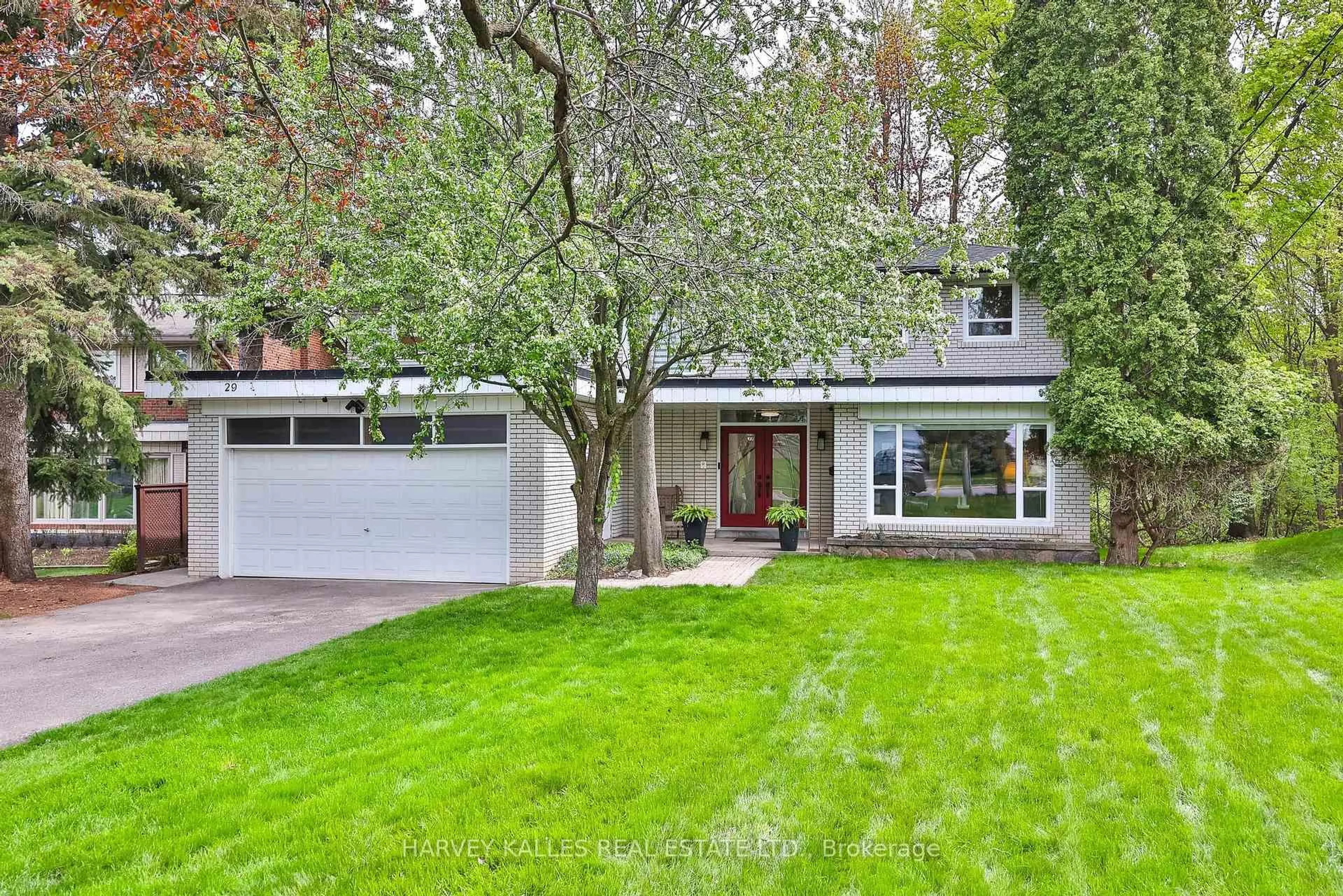 Home with brick exterior material, street for 29 Warlock Cres, Toronto Ontario M2K 2H8