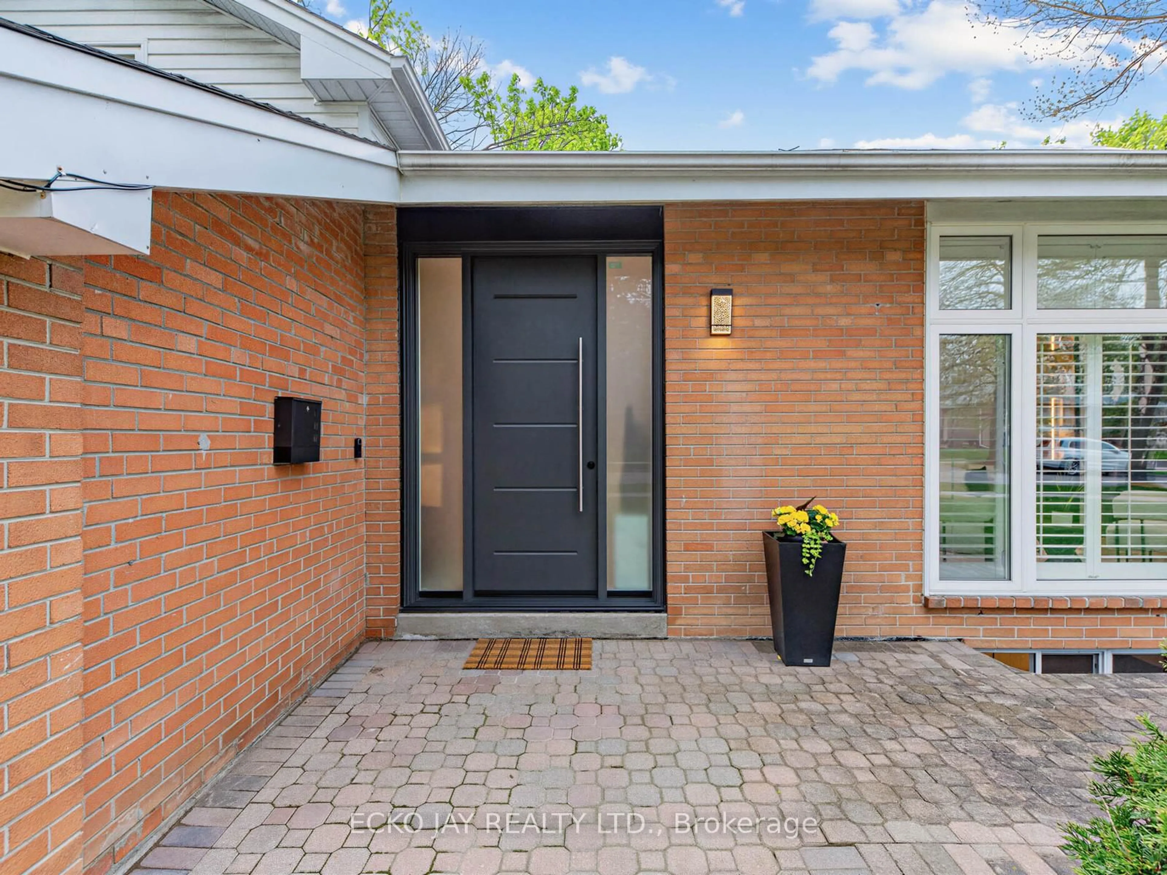 Home with brick exterior material, street for 27 Silkwood Cres, Toronto Ontario M2J 1H1