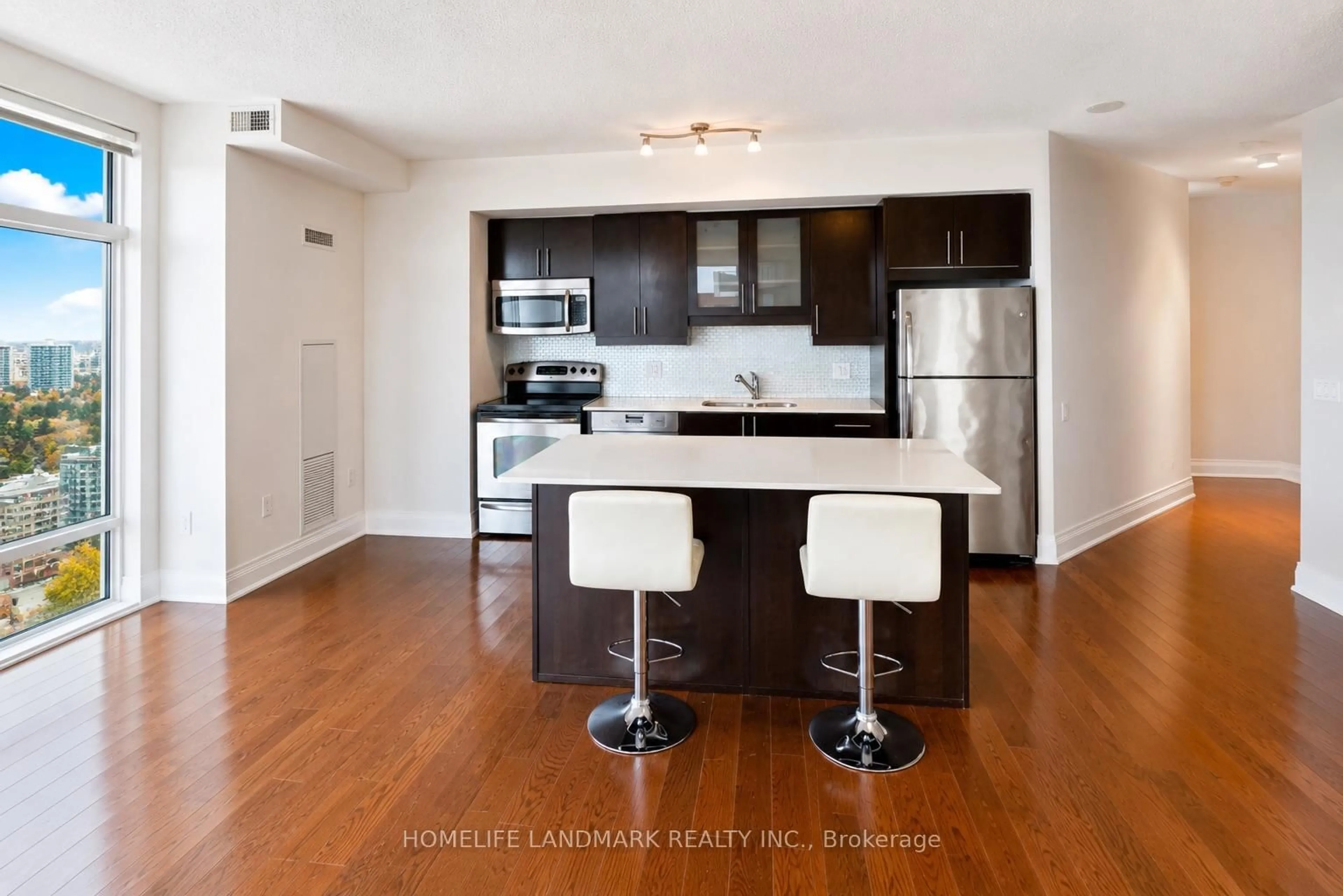 Unknown for 2191 Yonge St #4211, Toronto Ontario M4S 3H8