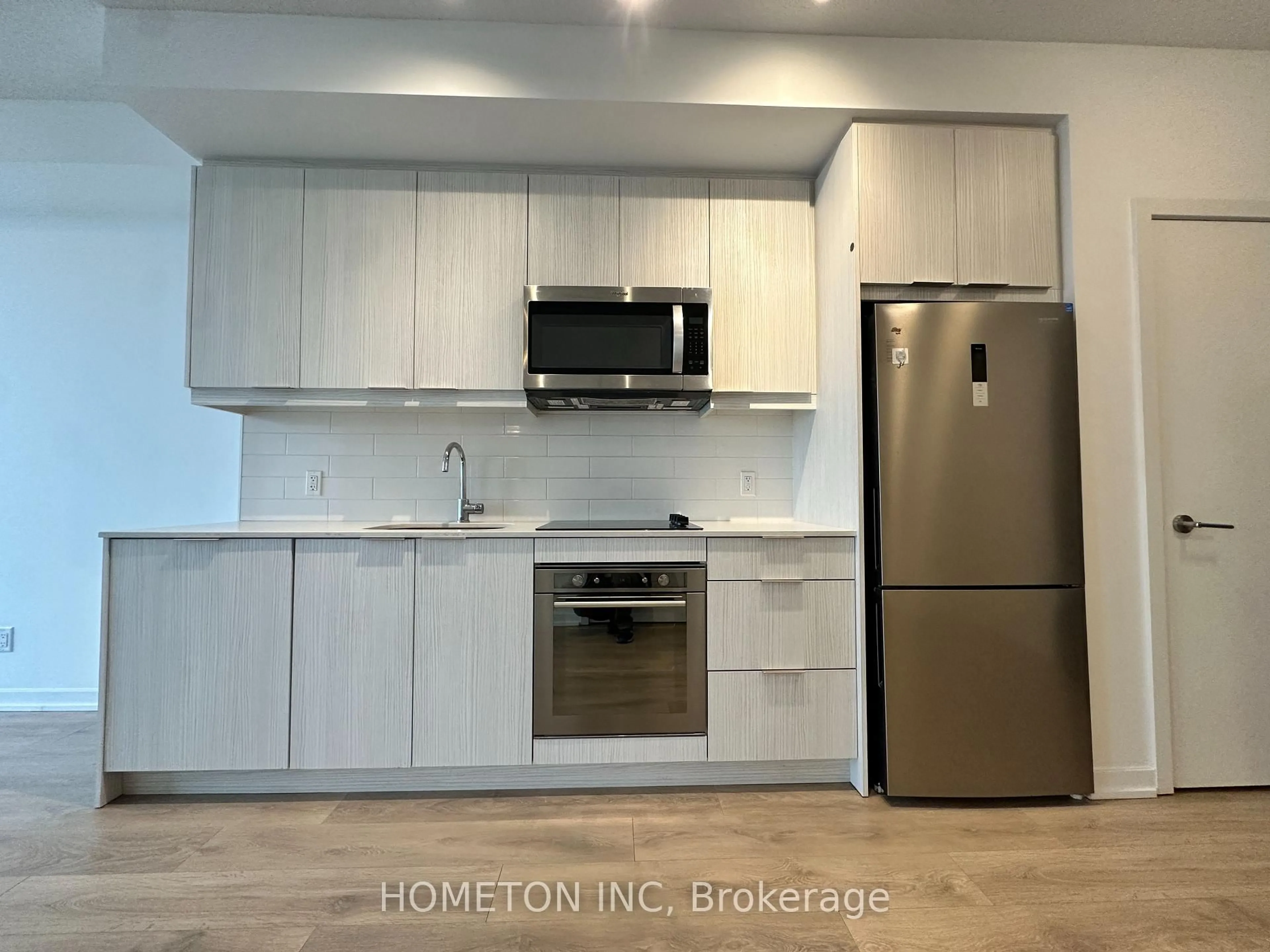 Standard kitchen, unknown for 36 Forest Manor Rd #1309, Toronto Ontario M2J 1M5