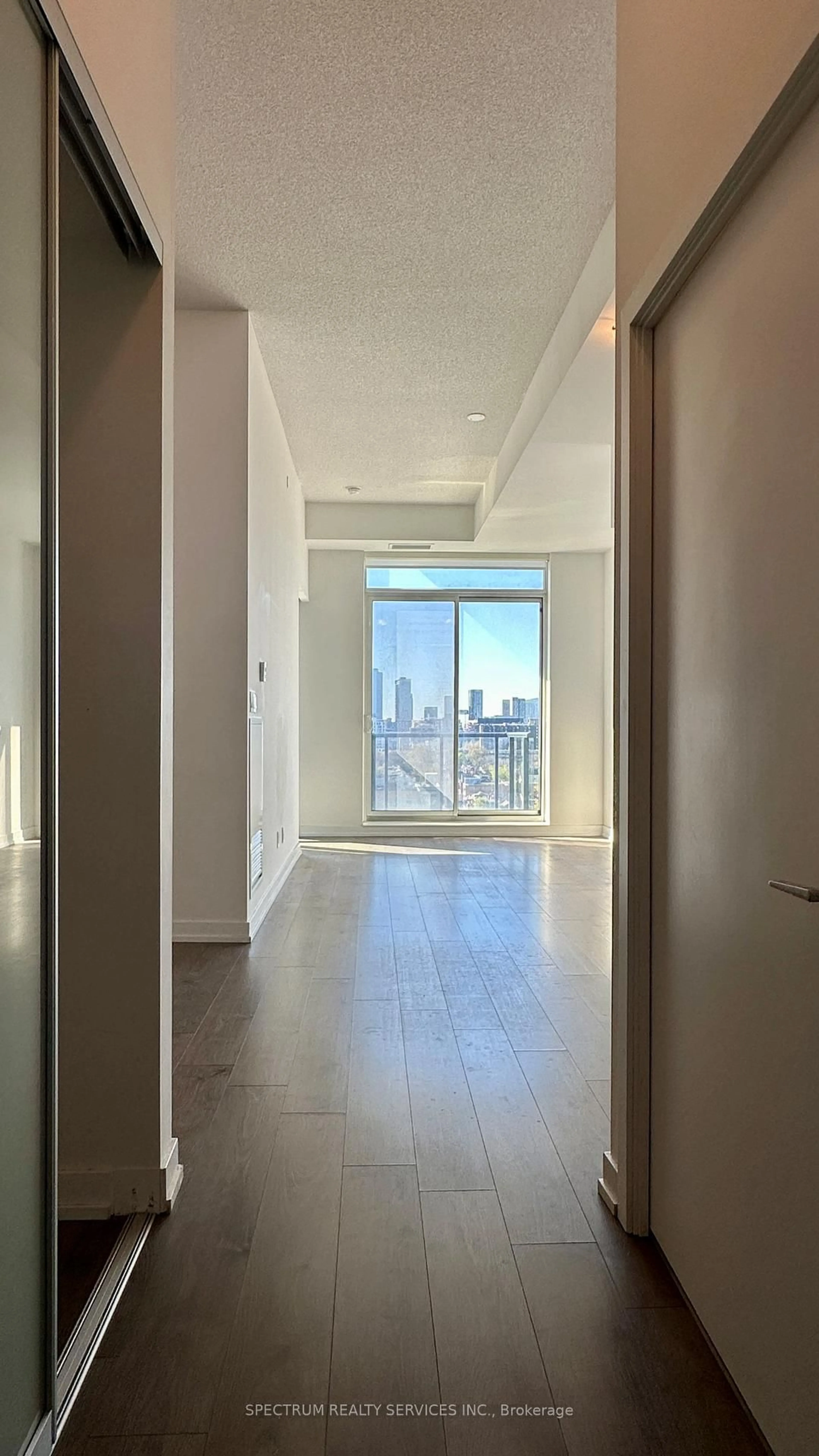 Unknown for 297 College St #1008, Toronto Ontario M5T 0C2