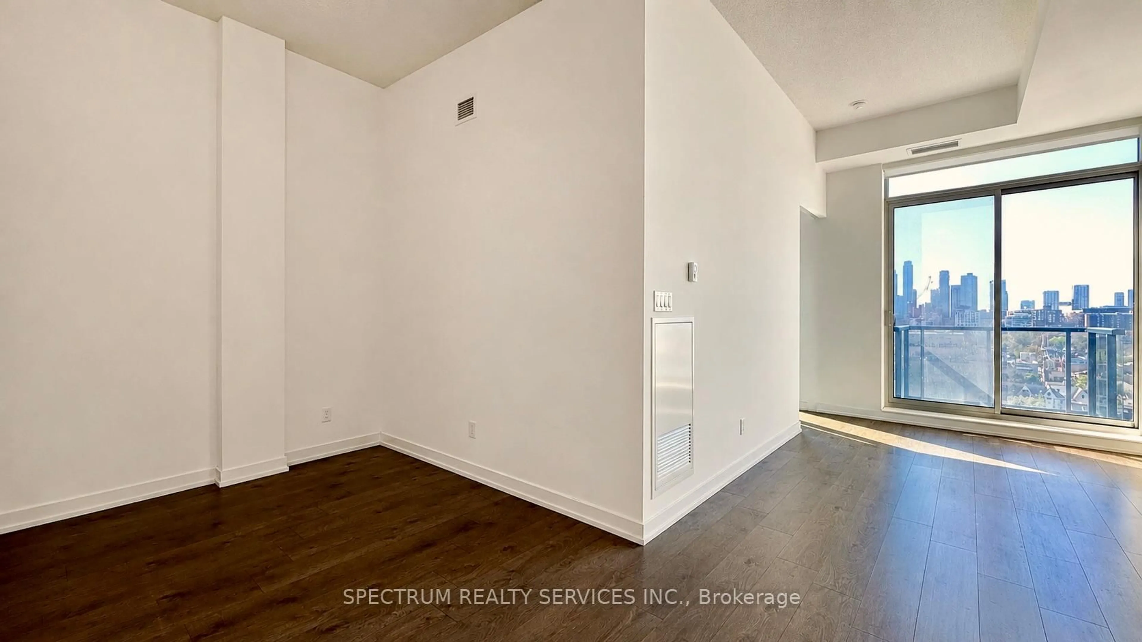 A pic of a room for 297 College St #1008, Toronto Ontario M5T 0C2