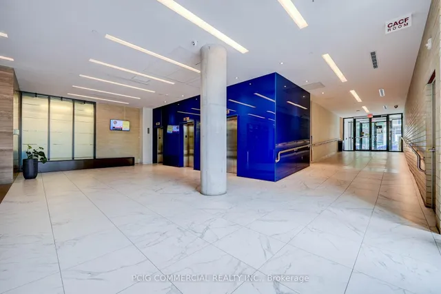 36 Lisgar St #803W, Toronto 5
