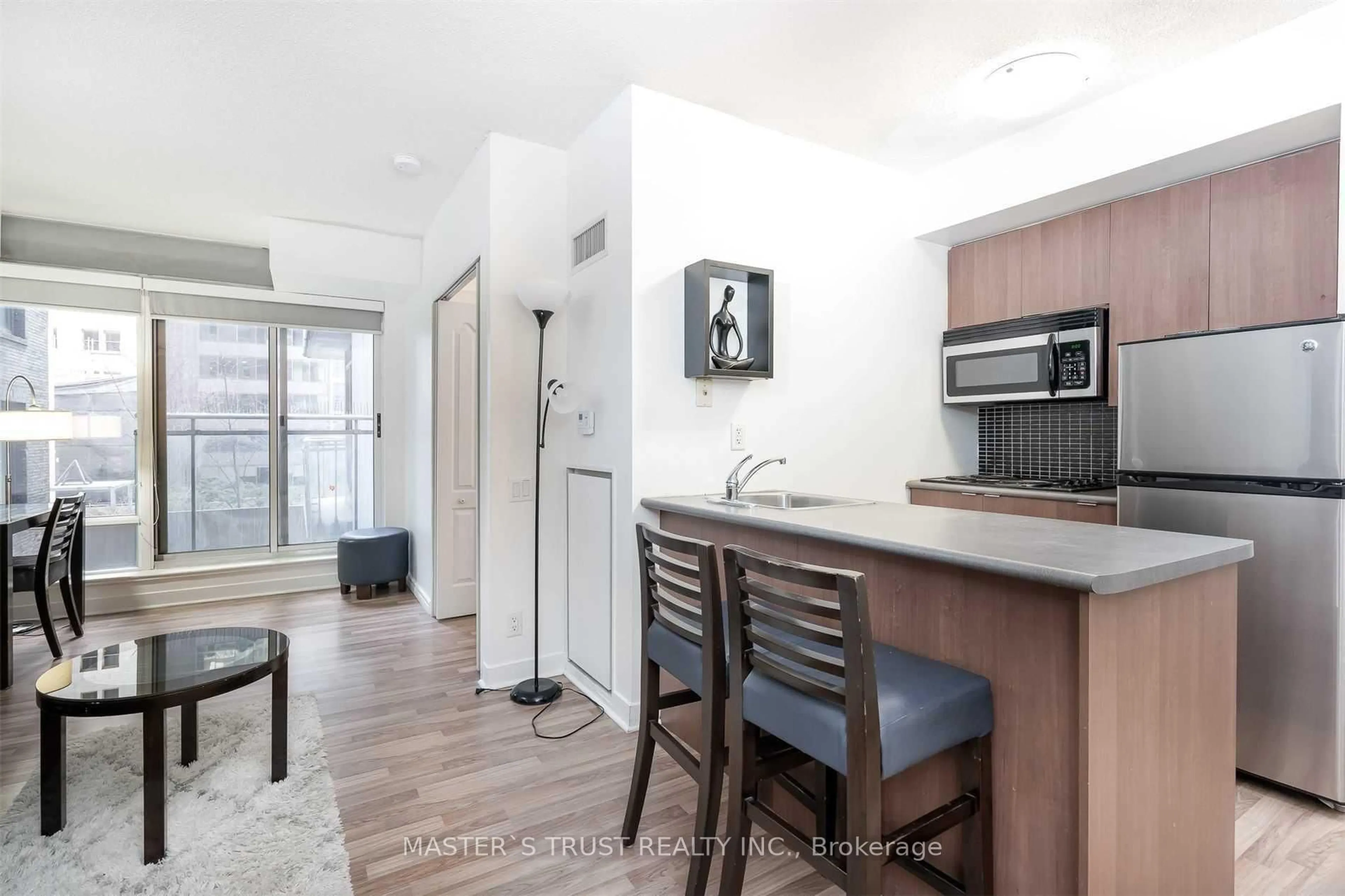 Standard kitchen, unknown for 8 Colborne St #705, Toronto Ontario M5E 1E1